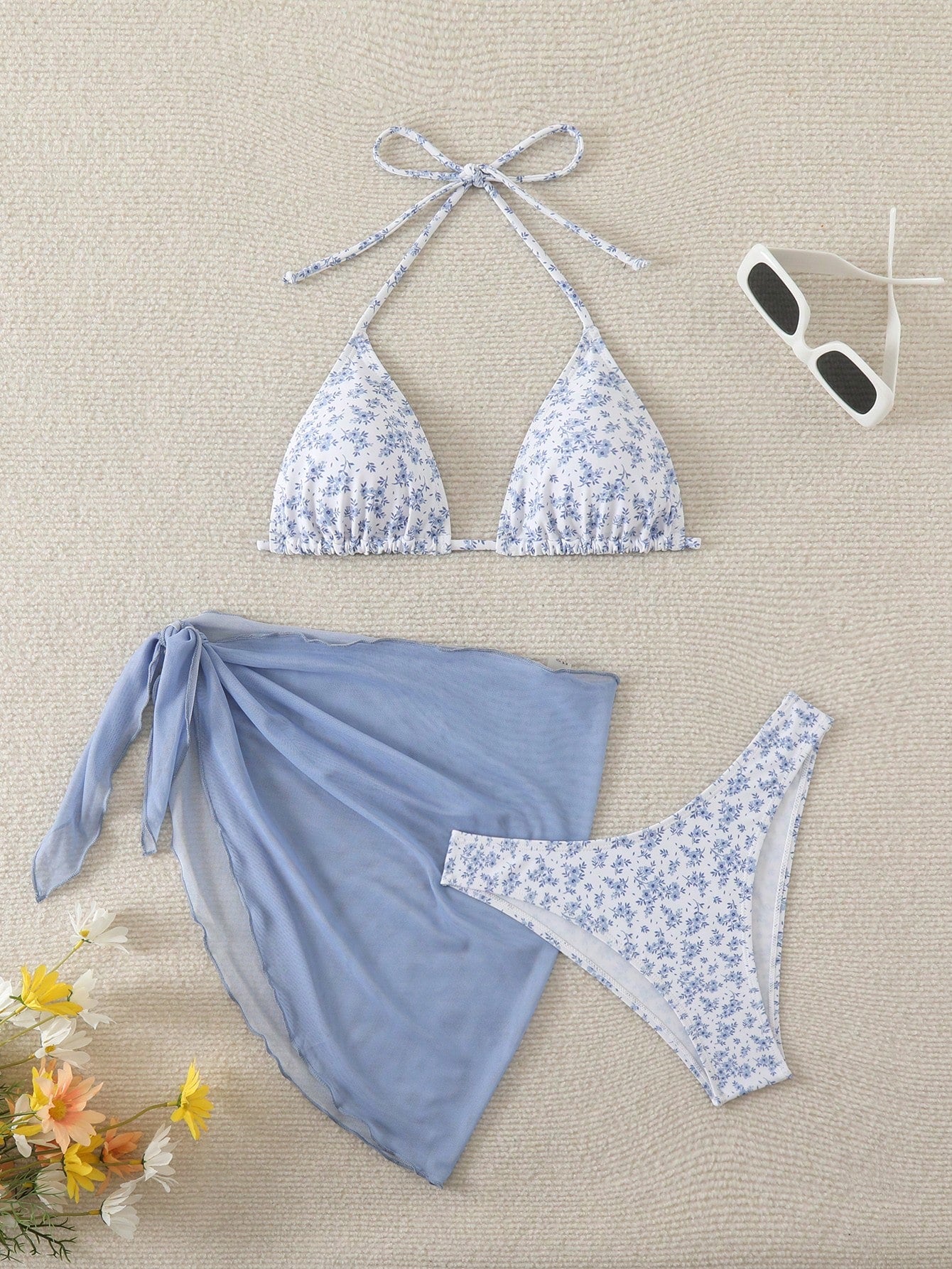 Swim Summer Beach Ladies' Floral Print Halter Neck Separated Bikini Set, Random Print, 3pcs/Set