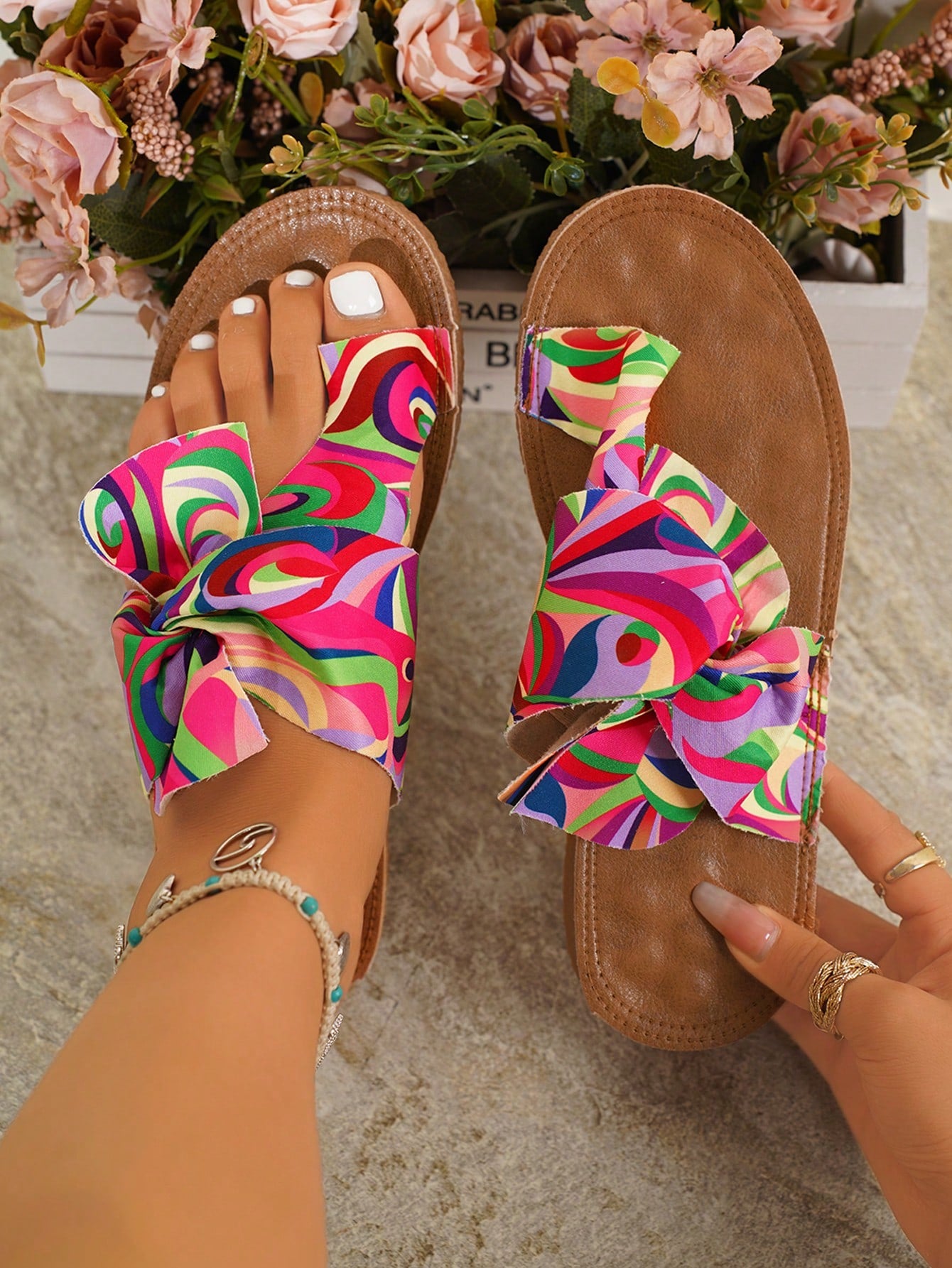 Rainbow Bowtie Women's Flat Sandals, Comfortable Massage Sole Multi-Colored Beach Sandals