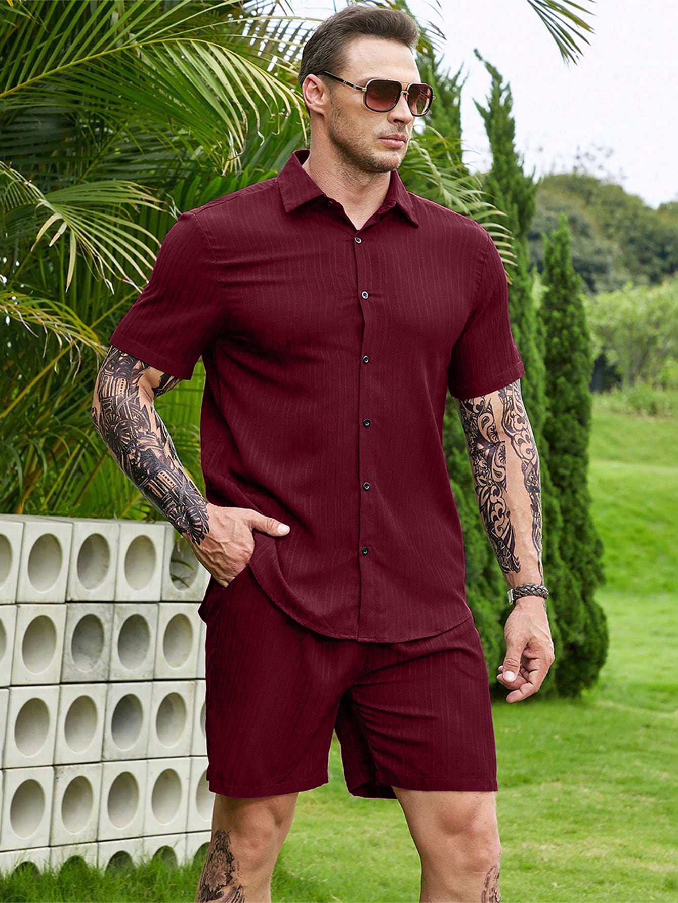 Men's Solid Color Simple Daily Wear Short Sleeve T-Shirt And Shorts Set