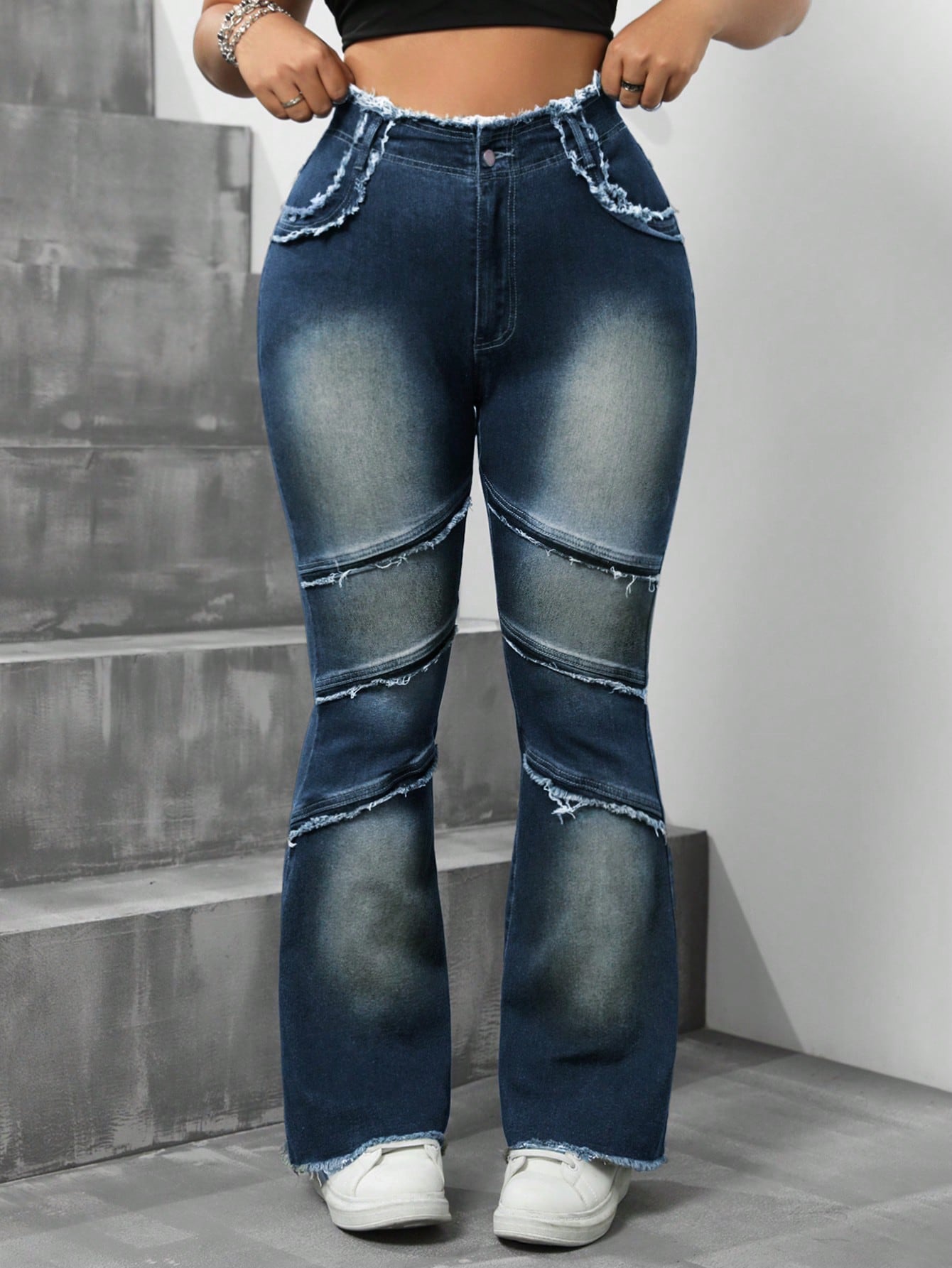 Plus Size Slim Fit Flared Jeans With Frayed Hem