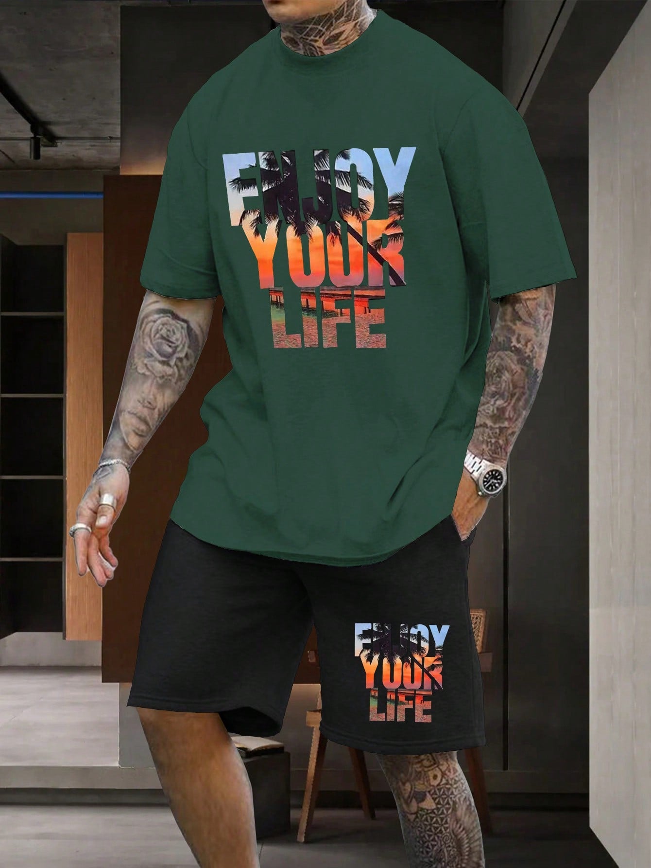 Men Plus Round Neck Green Printed Short Sleeve T-Shirt And Shorts Set