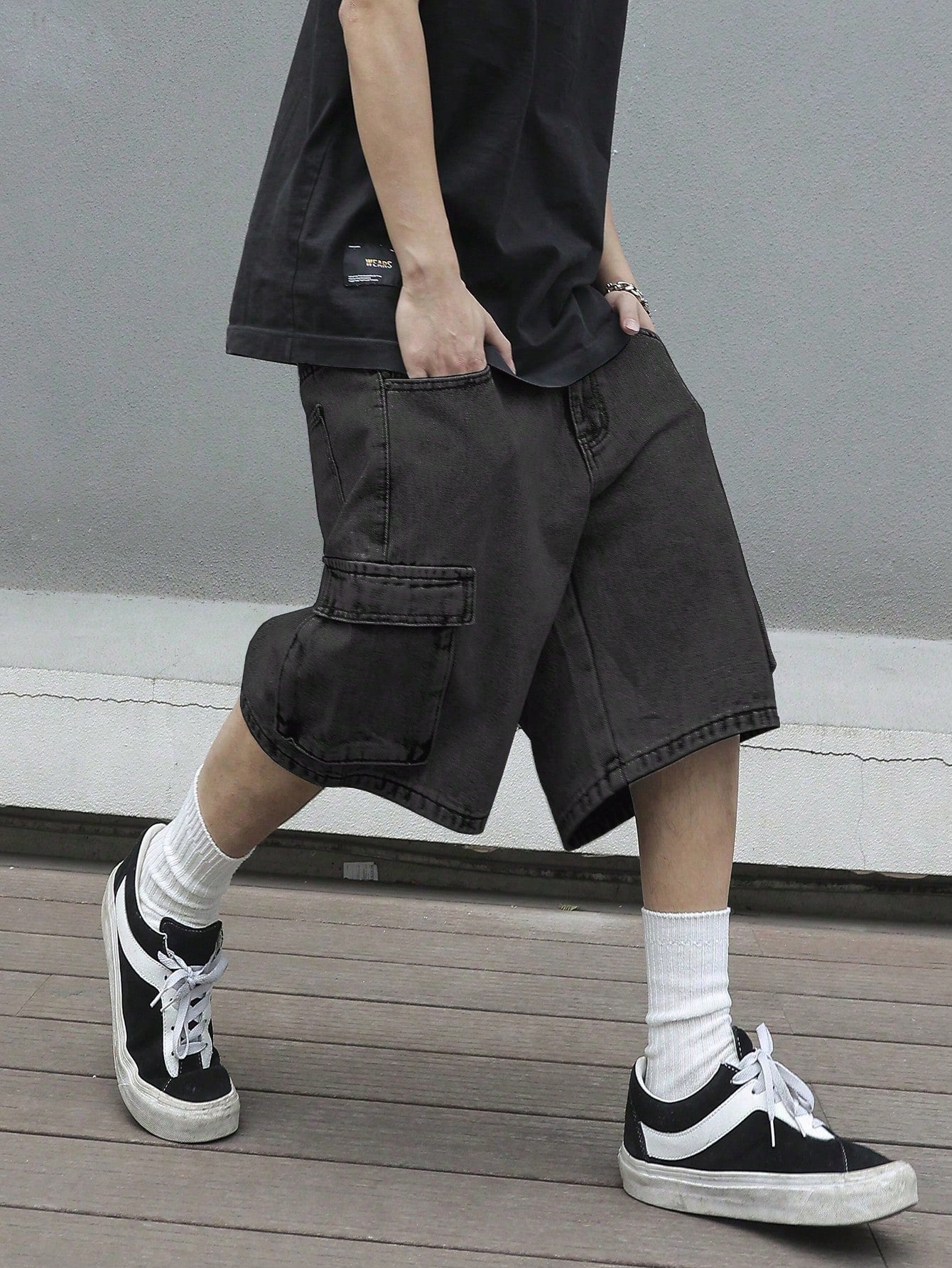 Men's Fashionable And Versatile Denim Shorts With Pockets