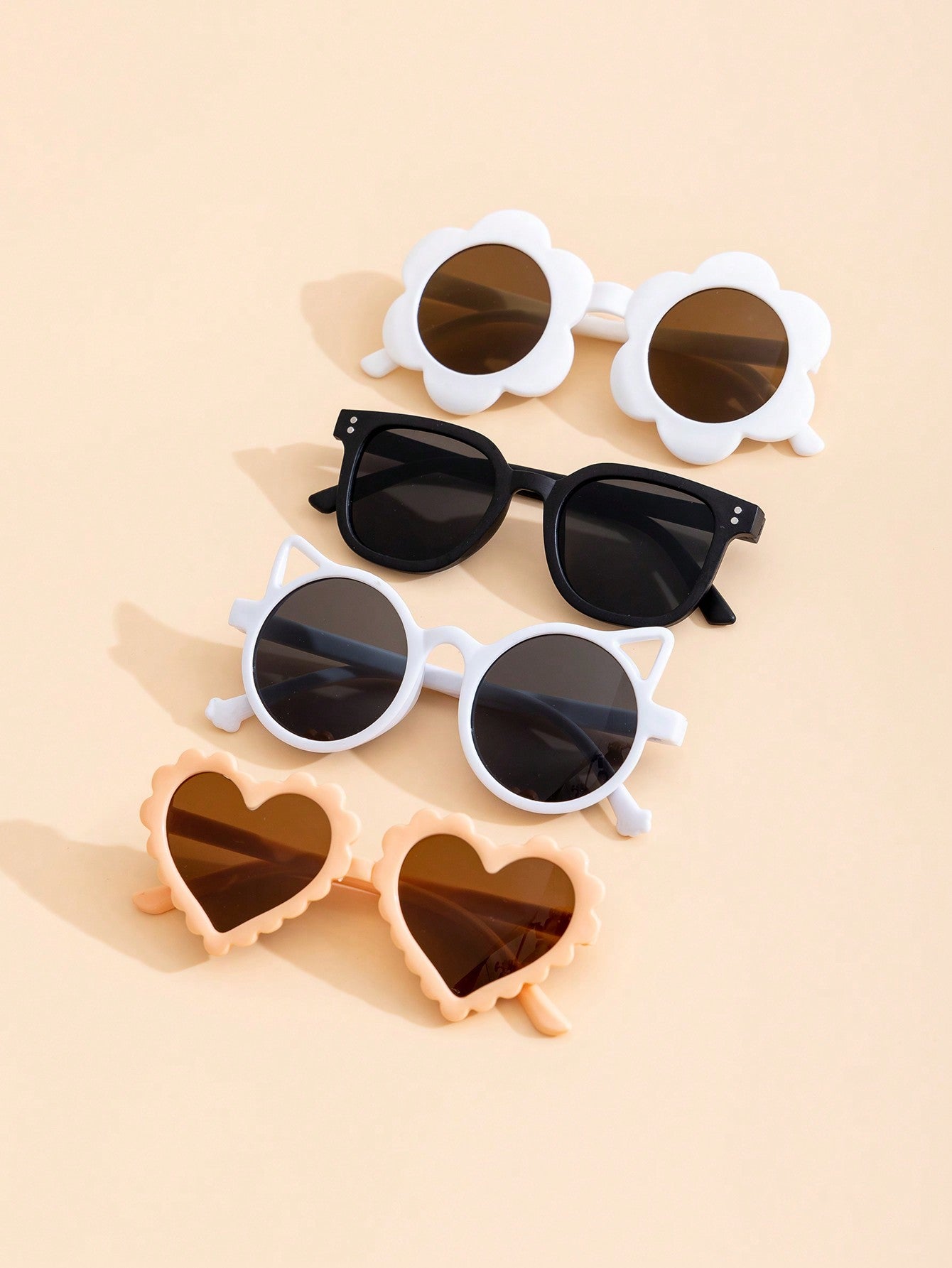 4pcs Fashionable Sunglasses Cute Children's UV Protection Sunglasses - Perfect Gift For Kids On Children's Day