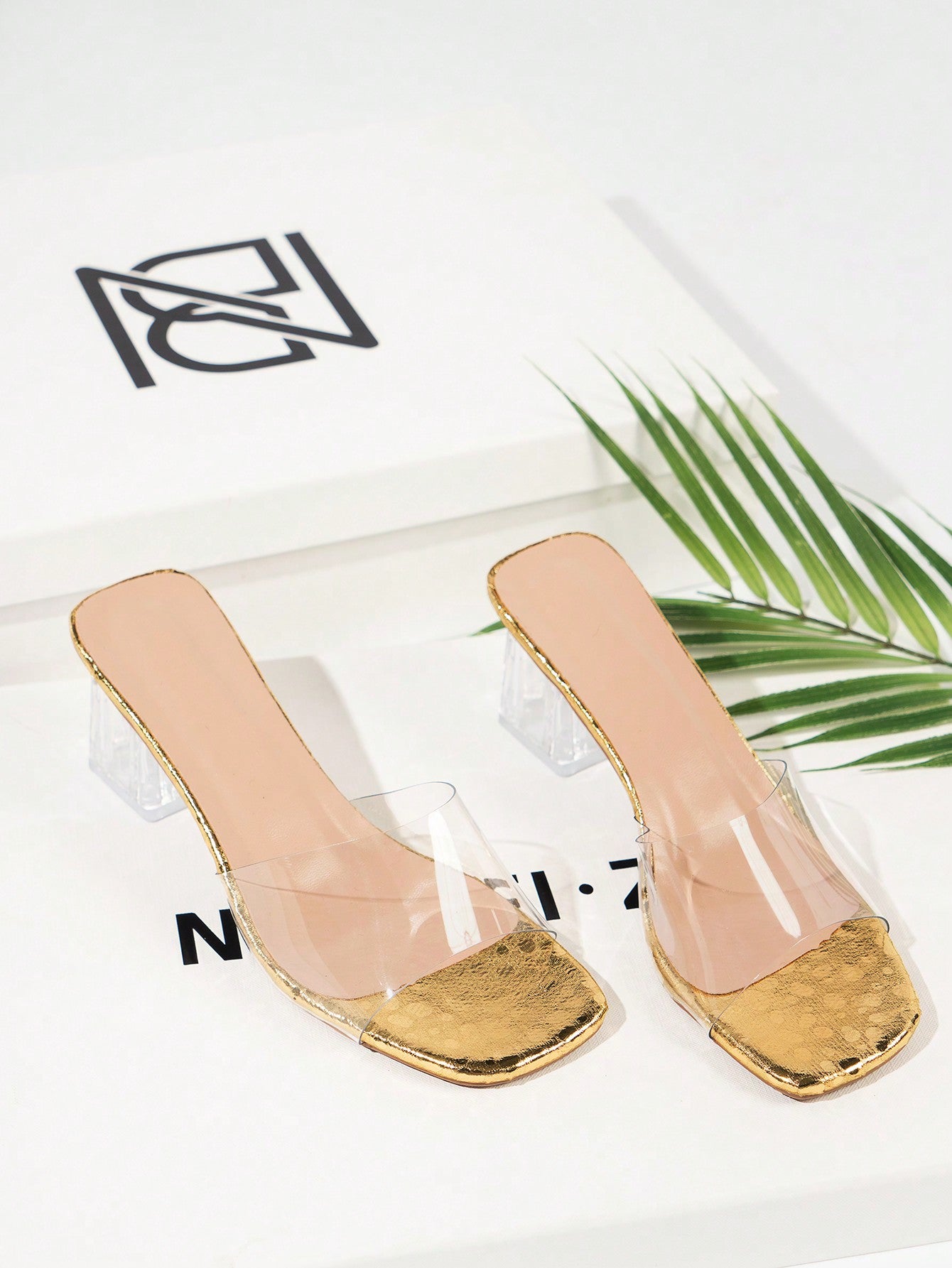 Women Pink Asymmetrical Heel High Heel Sandals For Wedding/Party, Glass Heel,Apricot Toe,Cutout Style, 2024 New Spring/Summer Collection,French Stylish Platform High Heel Sandals For Music Festival, Elegant And Trendy Lady High Heel Sandals On Special Off