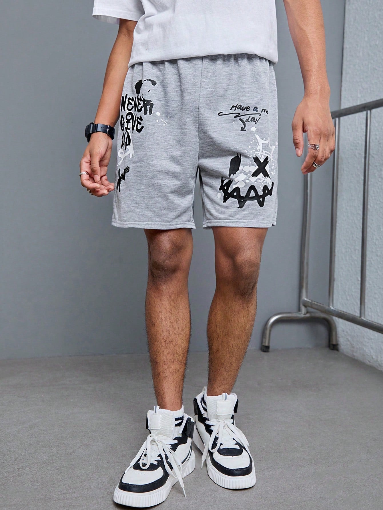 Teen Boy Casual Loose Graffiti Pattern Shorts, Summer