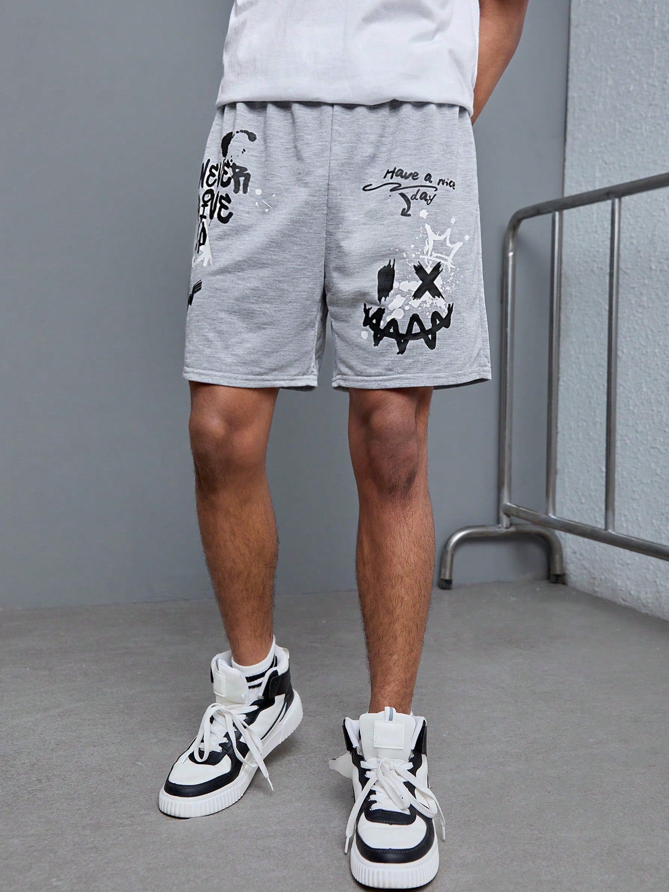 Teen Boy Casual Loose Graffiti Pattern Shorts, Summer