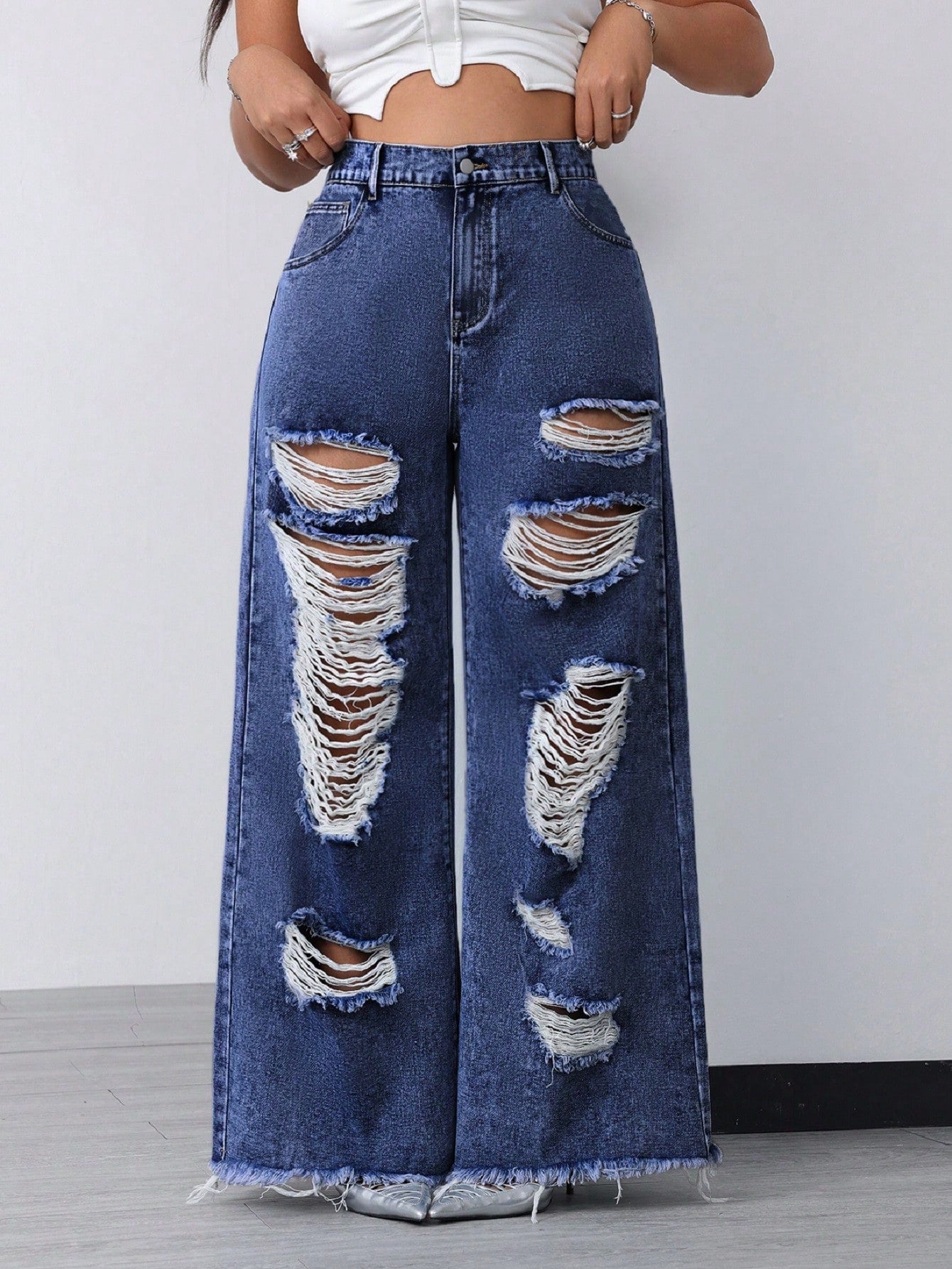 Plus Size Women's Casual Fit Wide Leg Distressed Jeans With Pockets