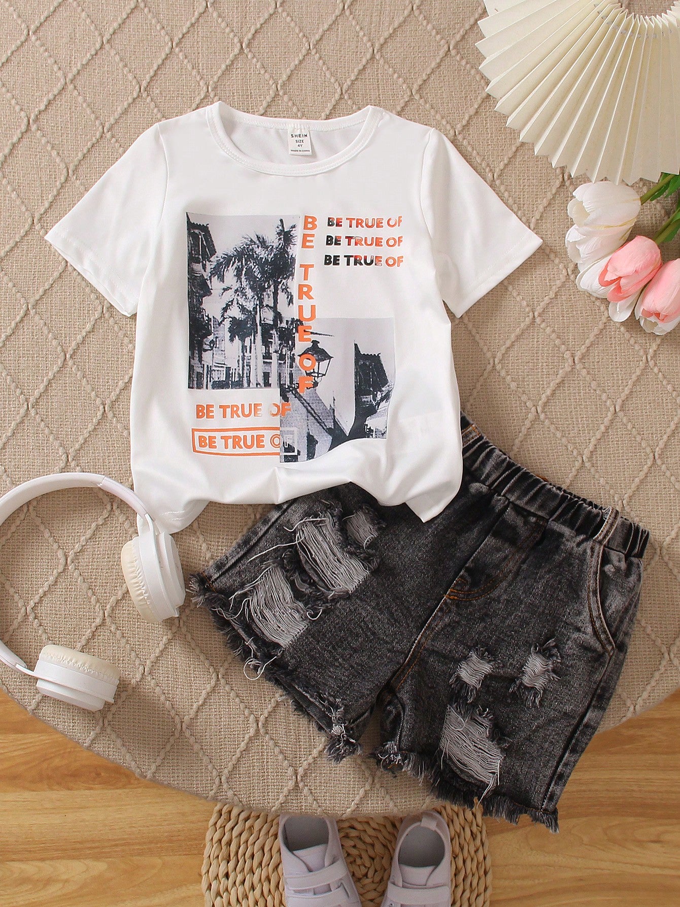 Young Girl Summer Casual Short Sleeve T-Shirt With Graphic Print And Distressed Denim Shorts Outfit Set