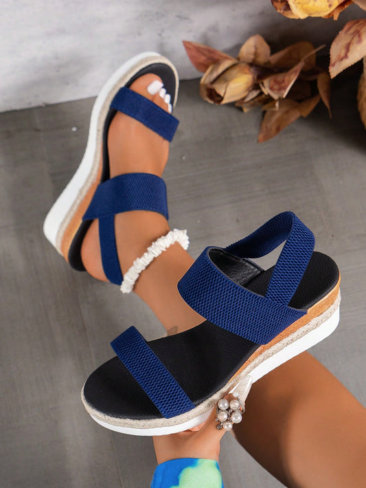 Plus Size New Style Casual Fashionable Straw Bottom Women's Wedge Sandals, Round Toe, Versatile And Suitable For Outdoor Wear In Summer