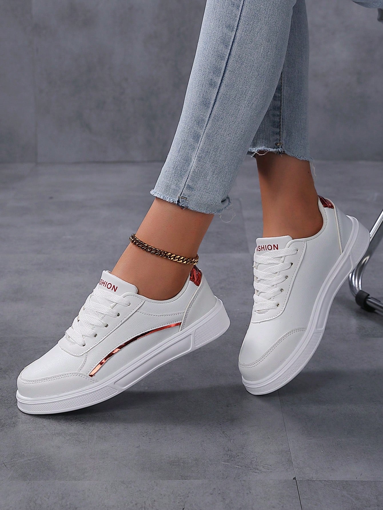 Women's Fashionable Running Shoes, Casual & Comfortable Low-Top Sneakers In White Color