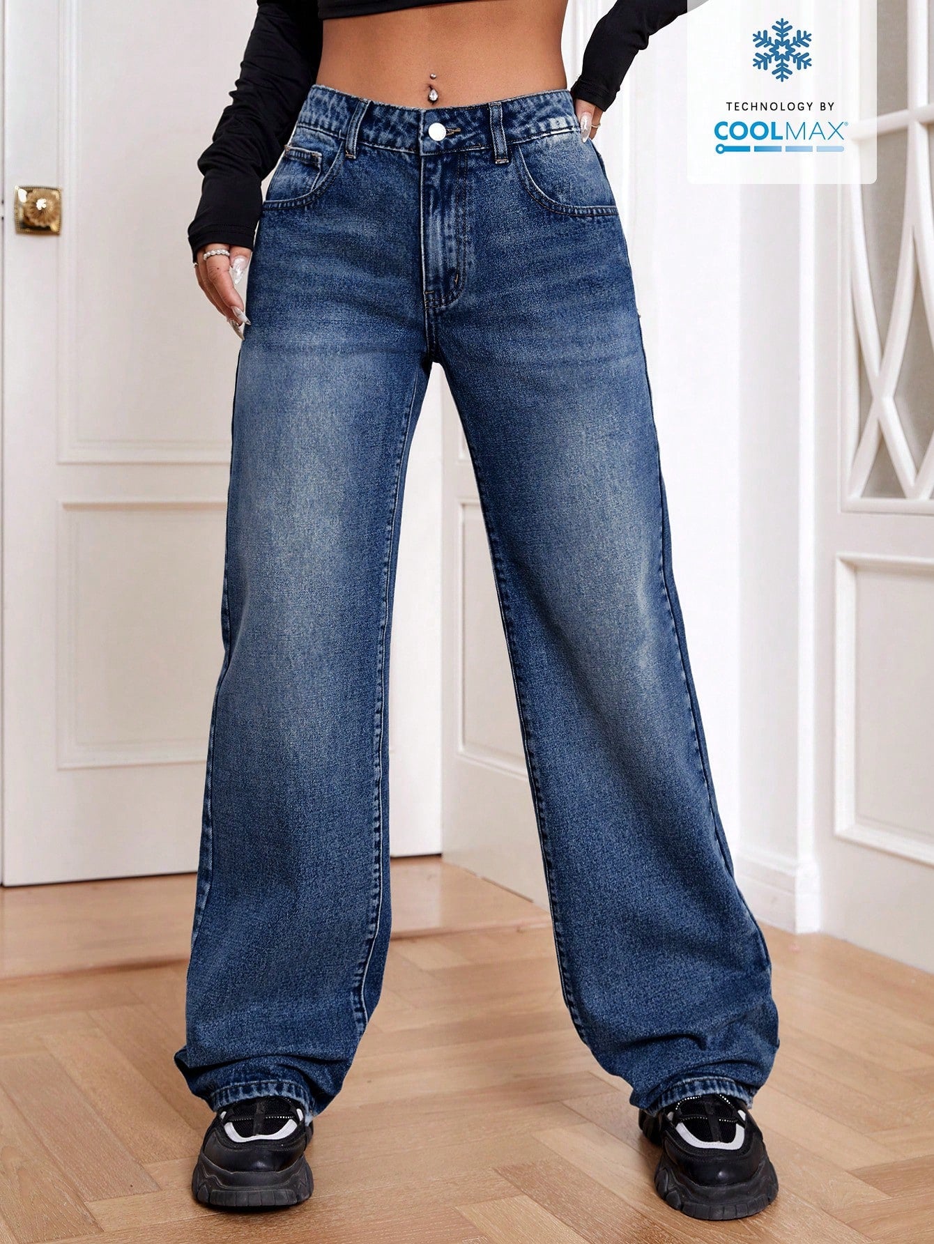 Slant Pocket Wide Leg Jeans