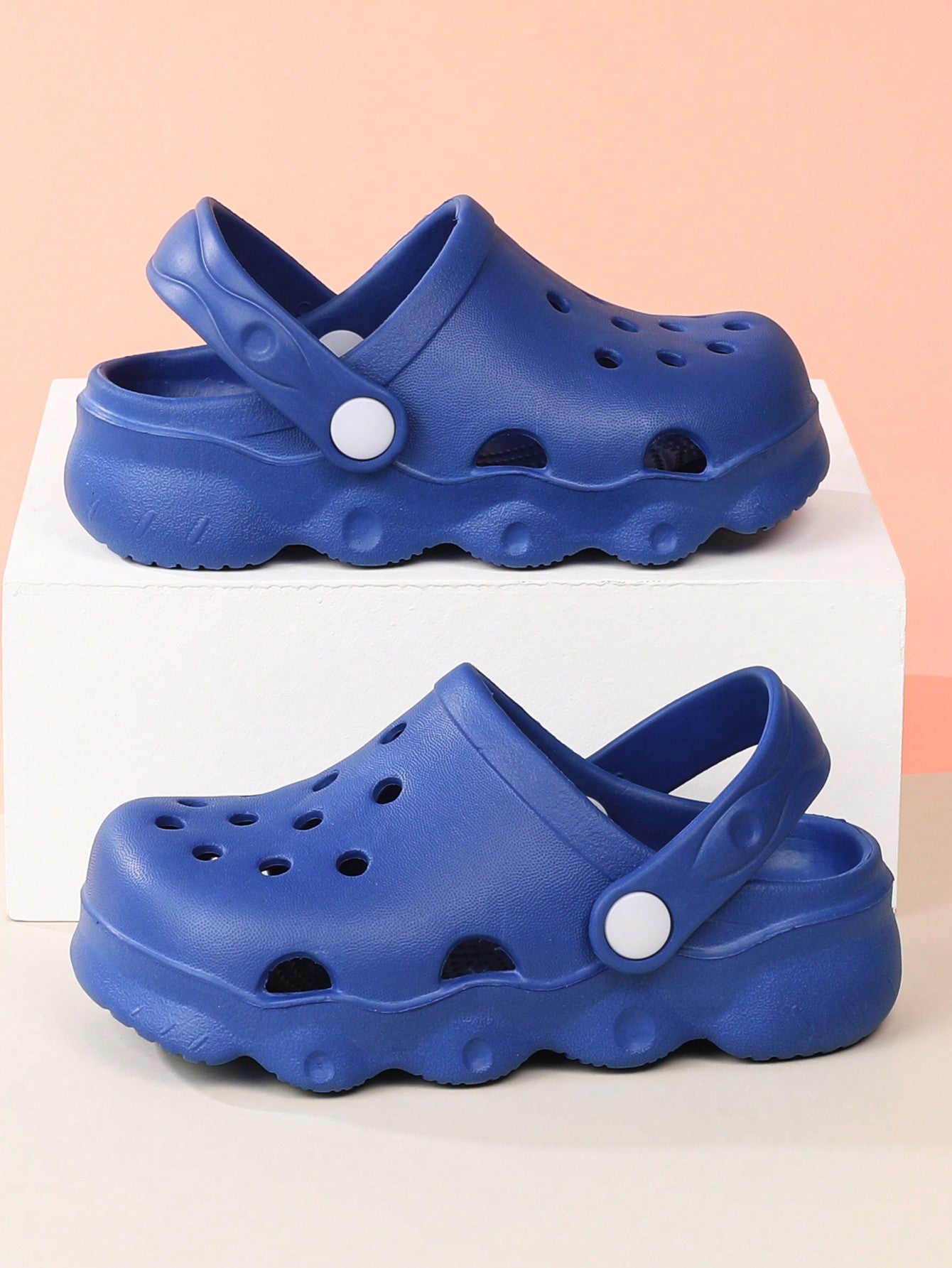 Kids' Ventilation Hole Shoes With Wavy Rubber Sole