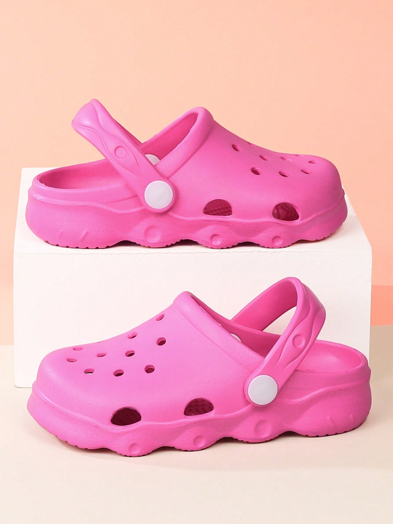 Kids' Ventilation Hole Shoes With Wavy Rubber Sole