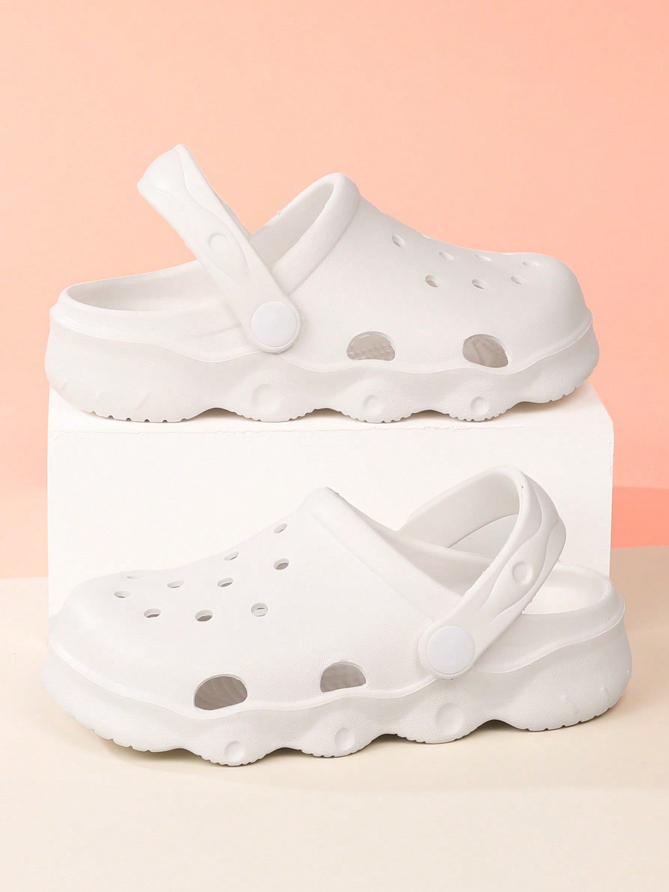 Kids' Ventilation Hole Shoes With Wavy Rubber Sole