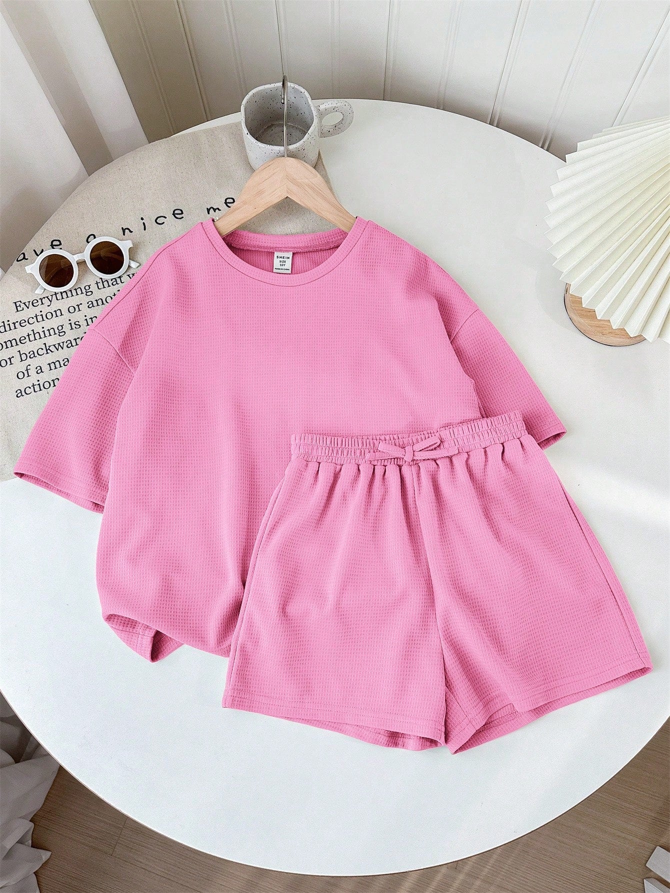 Tween Girl Solid Color Knitted Short Sleeve Round Neck Top And Loose Shorts Casual Two-Piece Outfit