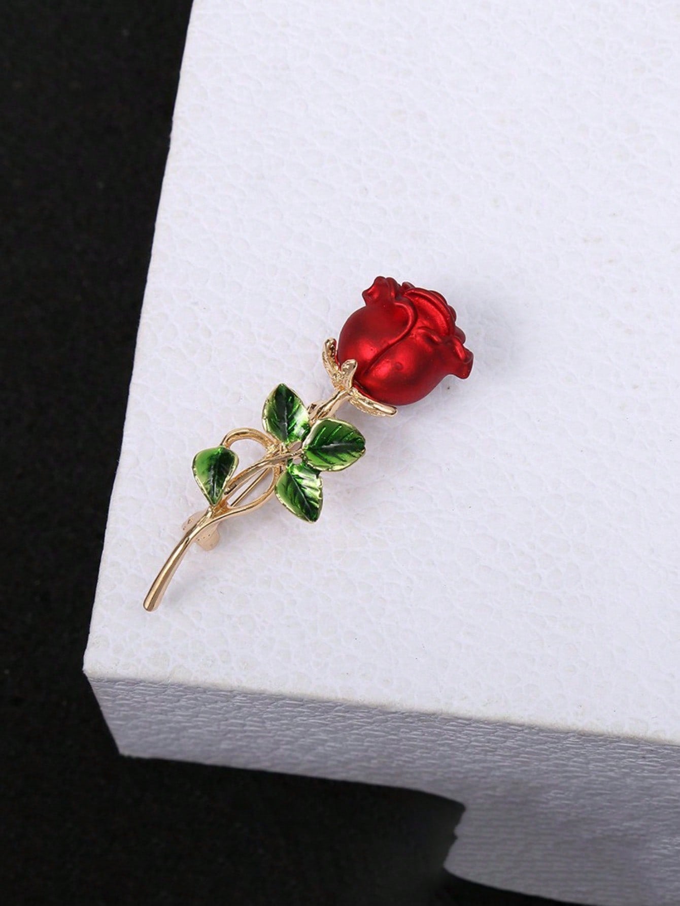 1pc Premium Enamel Rose Flower Brooch, Fashionable Lapel Pin For Women, Suitable For Girls, Clothing Accessories, Holiday Gift