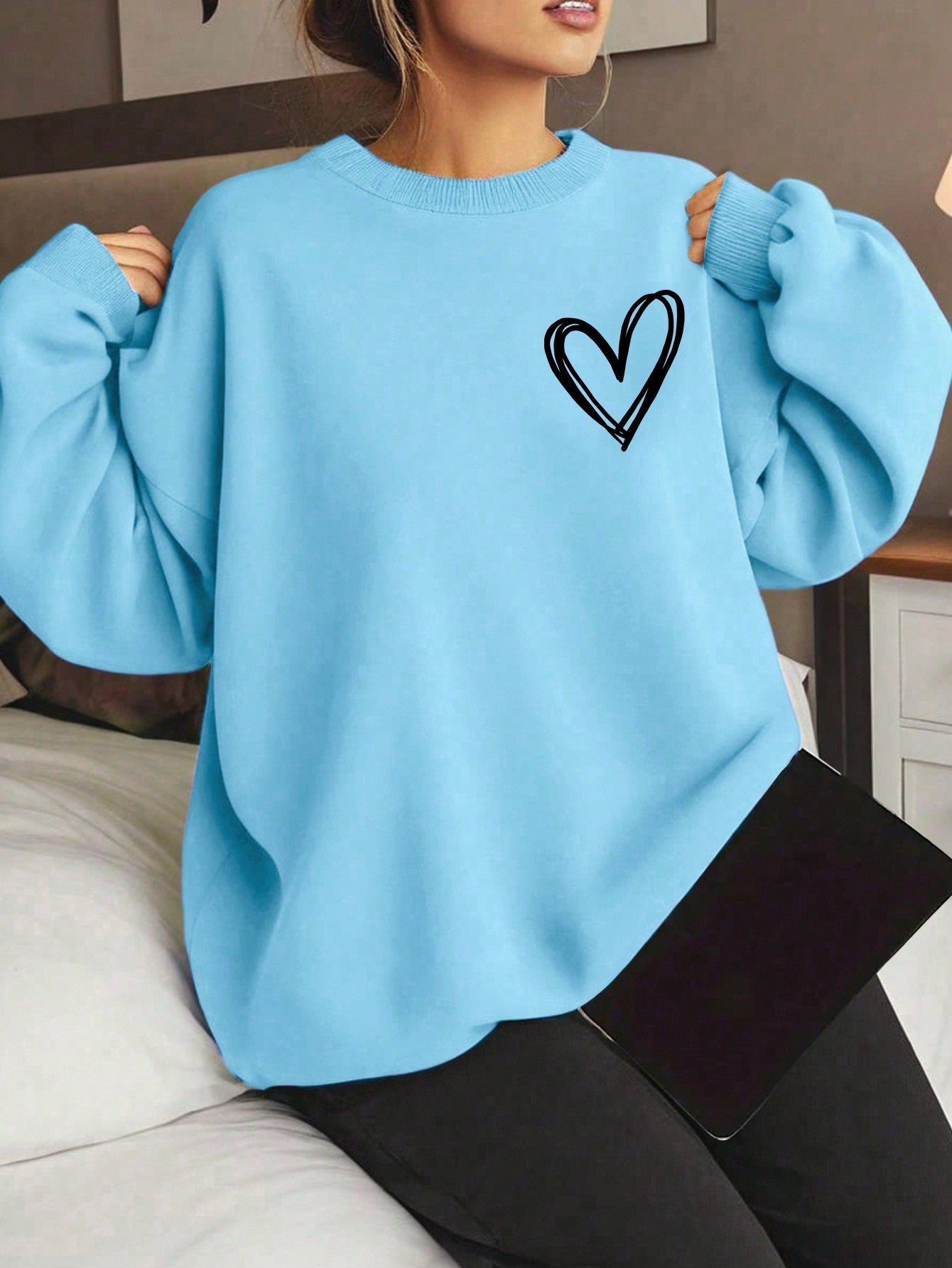 Plus Size Women Heart Printed Round Neck Long Sleeve Sweatshirt Sports Shirt