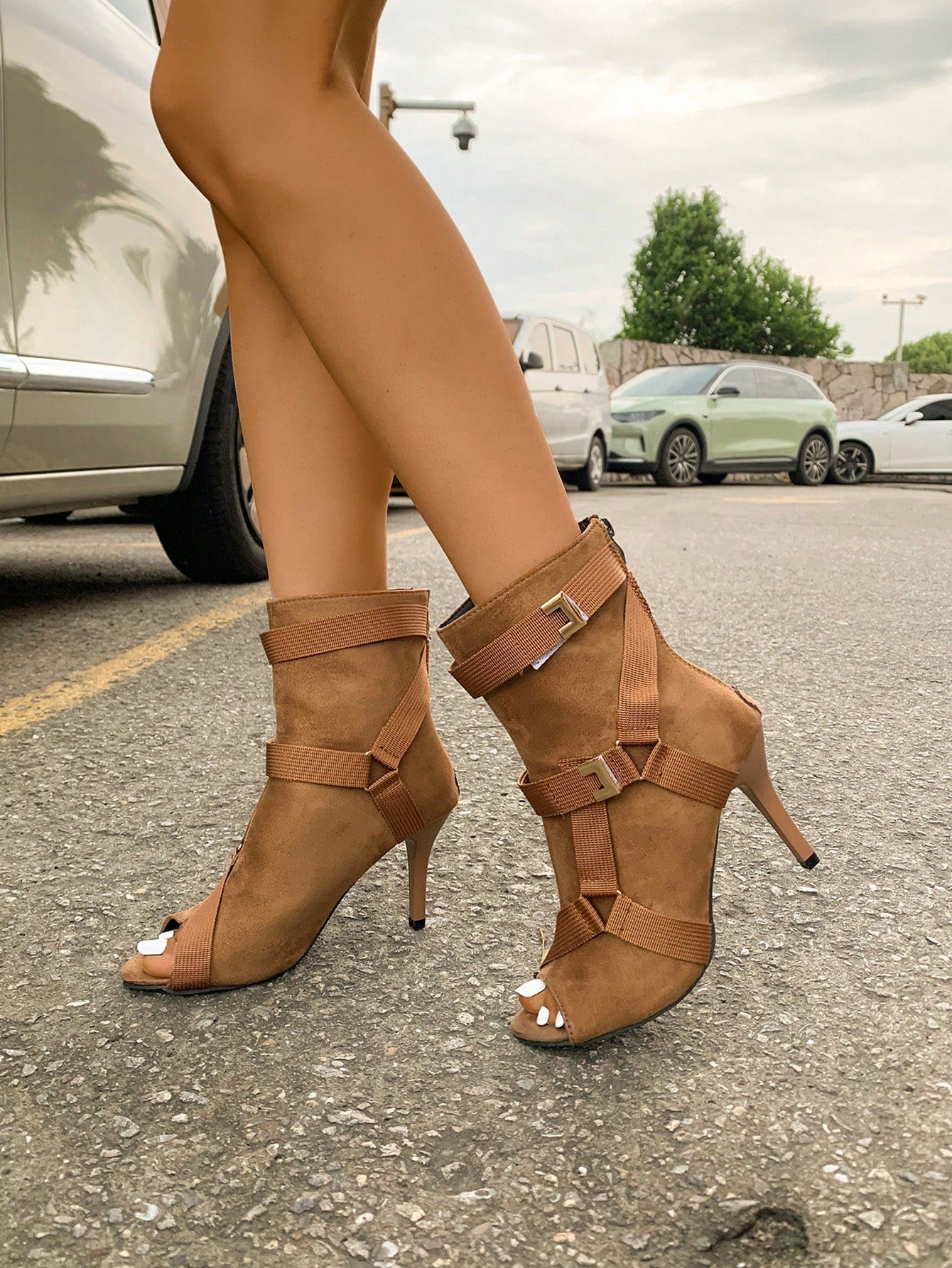 Multiple Strap Decorated Elegant And Stylish High-Heel Peep Toe Sandal Boots With Back Zipper Design