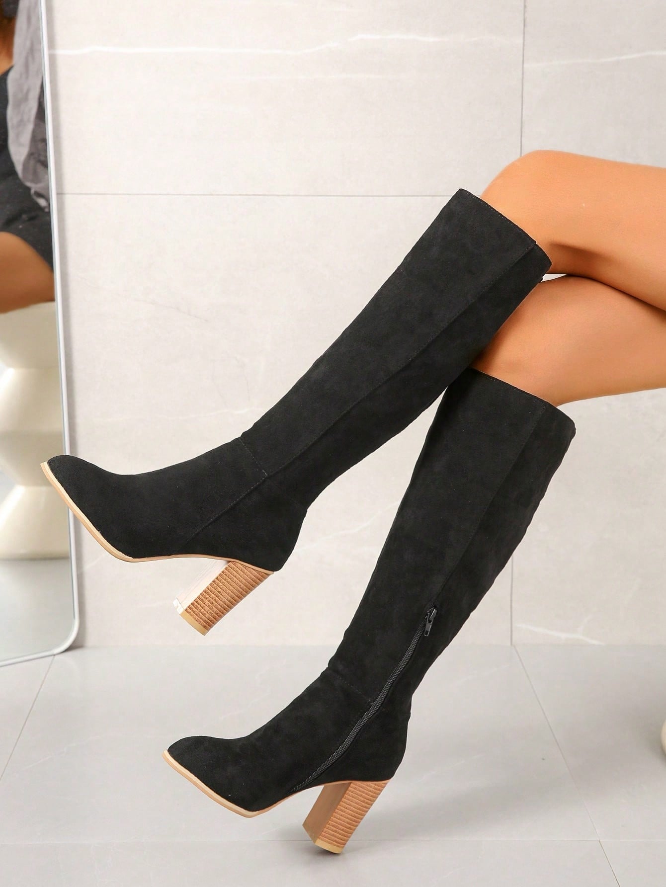 French Retro Winter Thigh High Boots For Women, Korean Version Breathable Knee High Boots, Boots With Thick Heel Slimming Women's Boots, European American Over-The-Knee High Rider Boots, New Thick Bottom Trendy High Heel Fashion Tall Boots