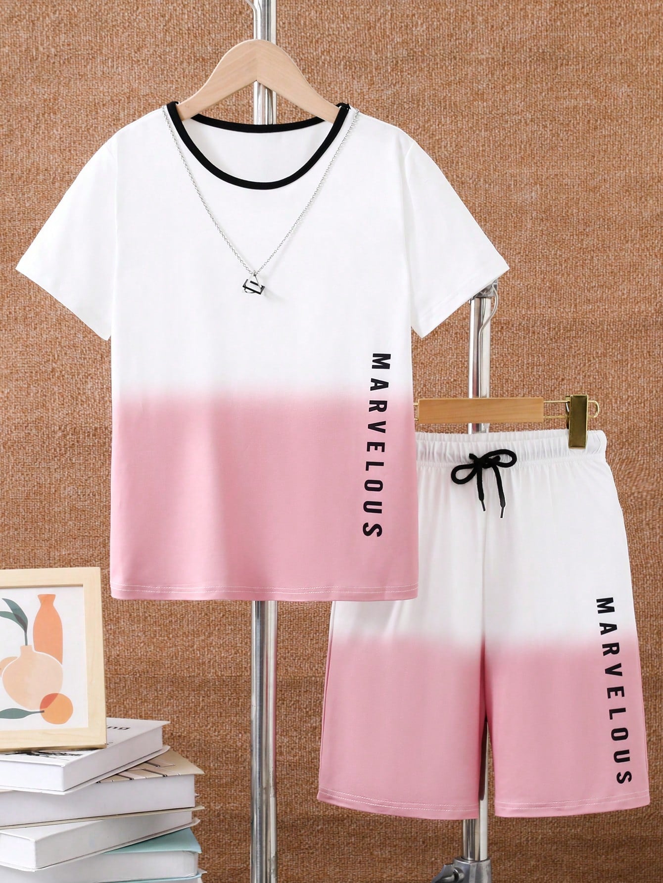 Kids Tween Boy Letter Graphic Ombre Contrast Trim Tee & Drawstring Waist Shorts