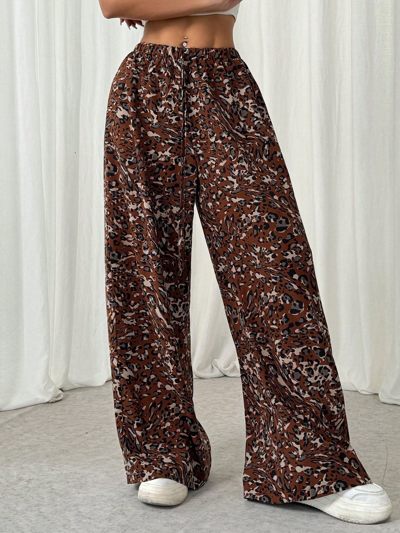 Women's Leopard Printed Drawstring Long Pants