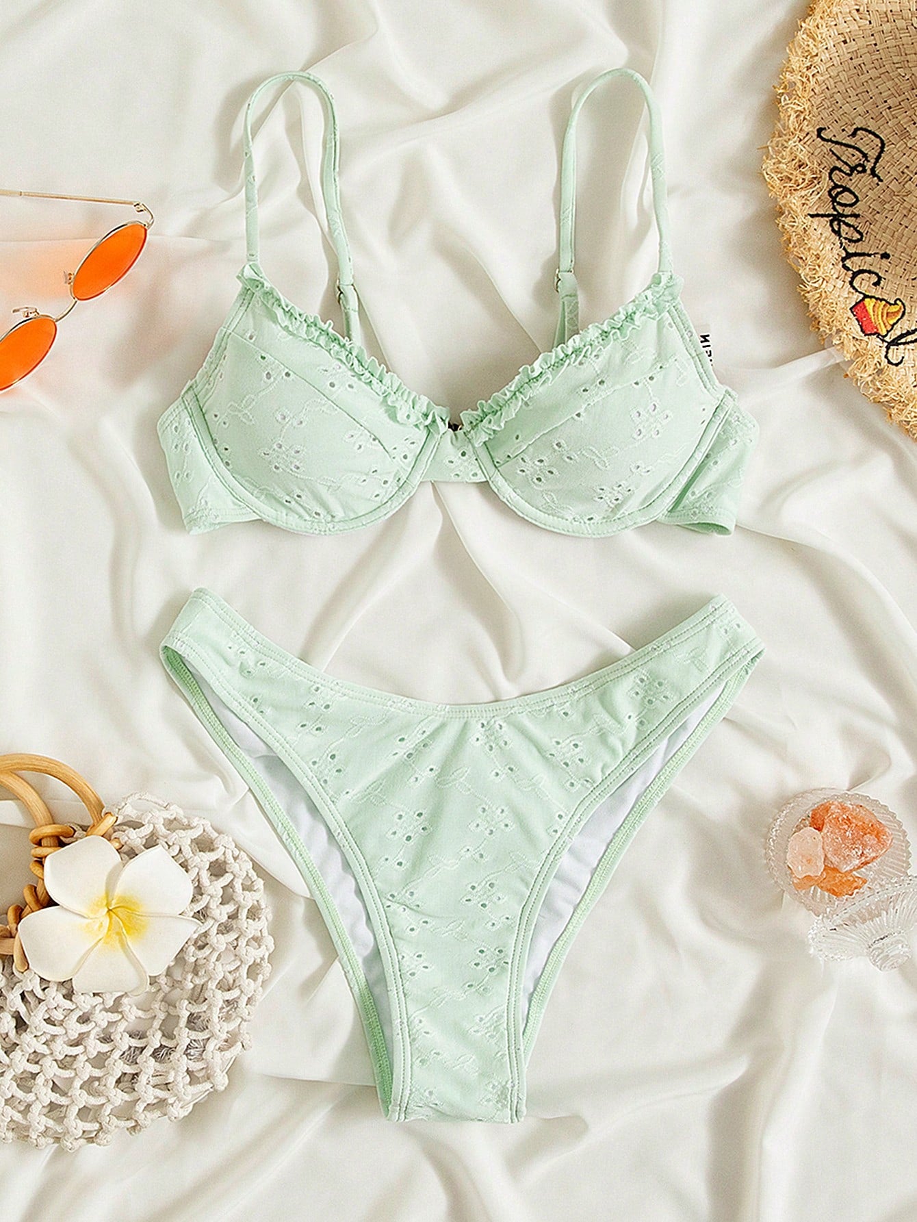 Swim Solid Color Thin Shoulder Strap Hollow Out Embroidery Bikini Set With Underwire, Summer Beach