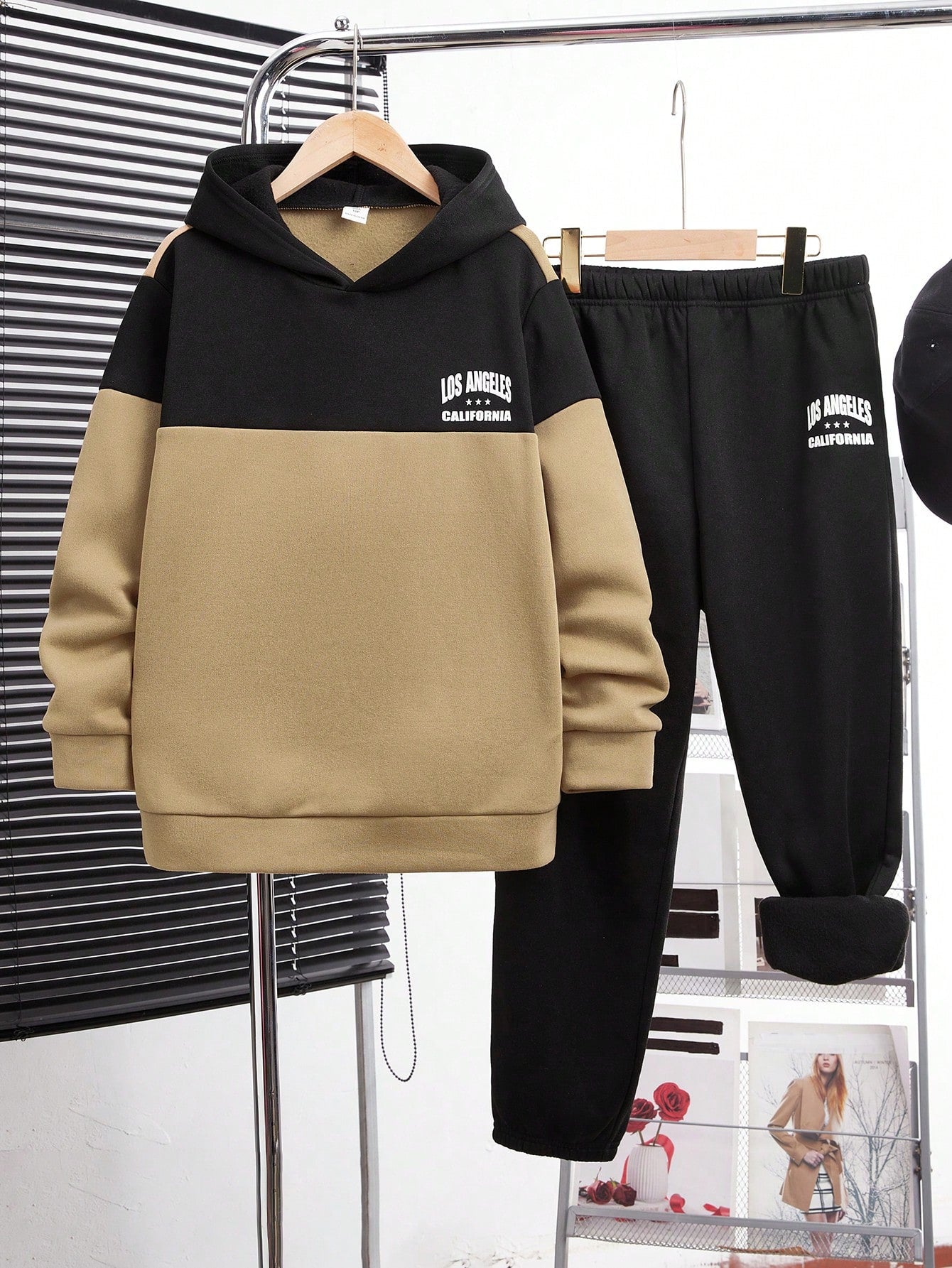 Tween Boys Extended Size Fall/Winter Color Block Sweatshirt And Sweatpants Two Piece Set