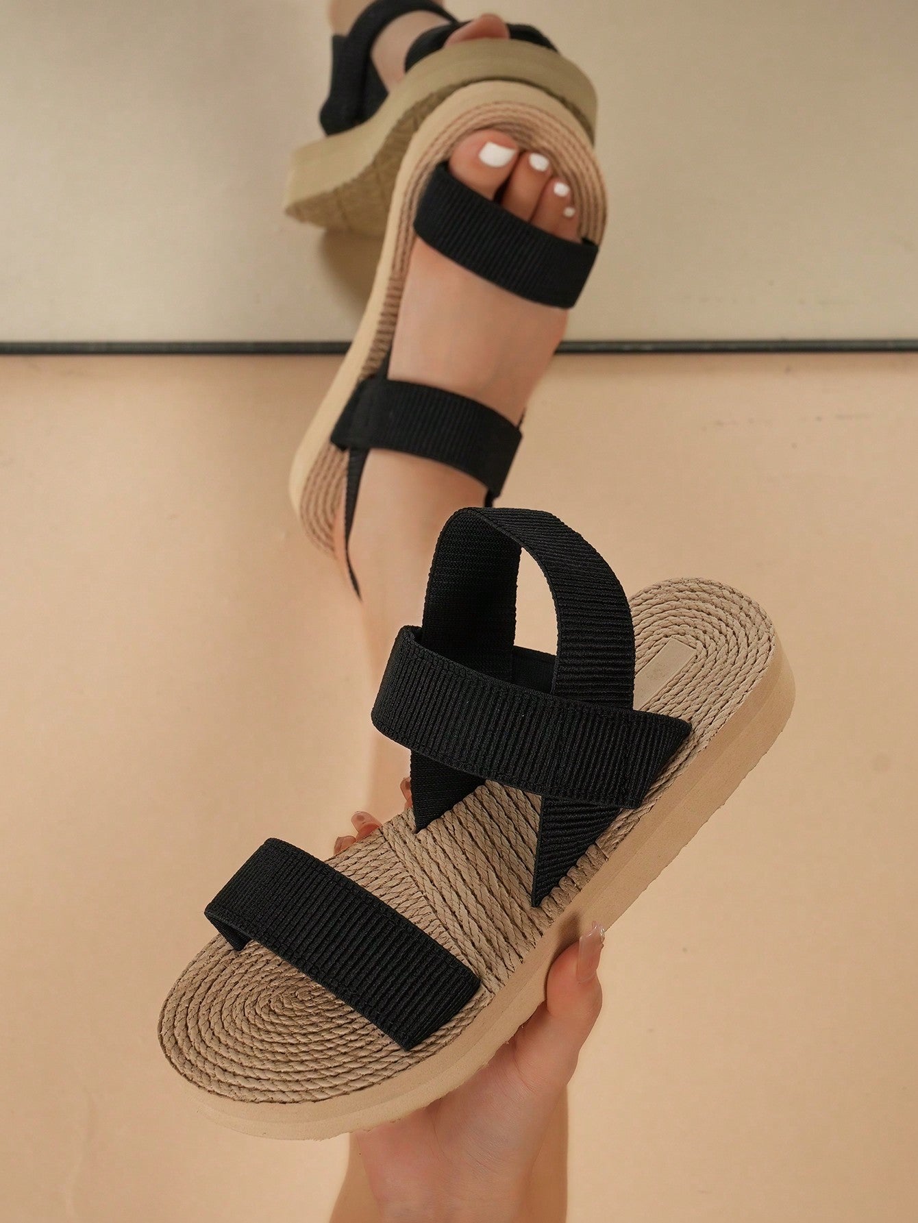 Women Platform Wedge Sandals, Thick Bottom, Elastic Strap, Minimalist Outdoor Flip Flops, Young Beach Vacation Style With One Strap For Travel, All-Black