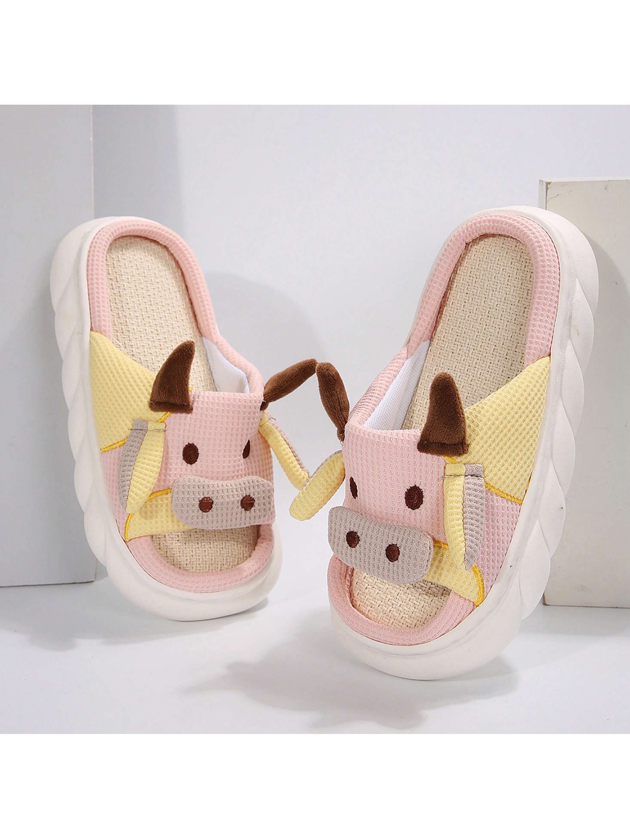 Women's Thick Bottom Soft Slippers Cute Animal Sshape Cartoon Cow Slippers Indoor Outdoor Slippers