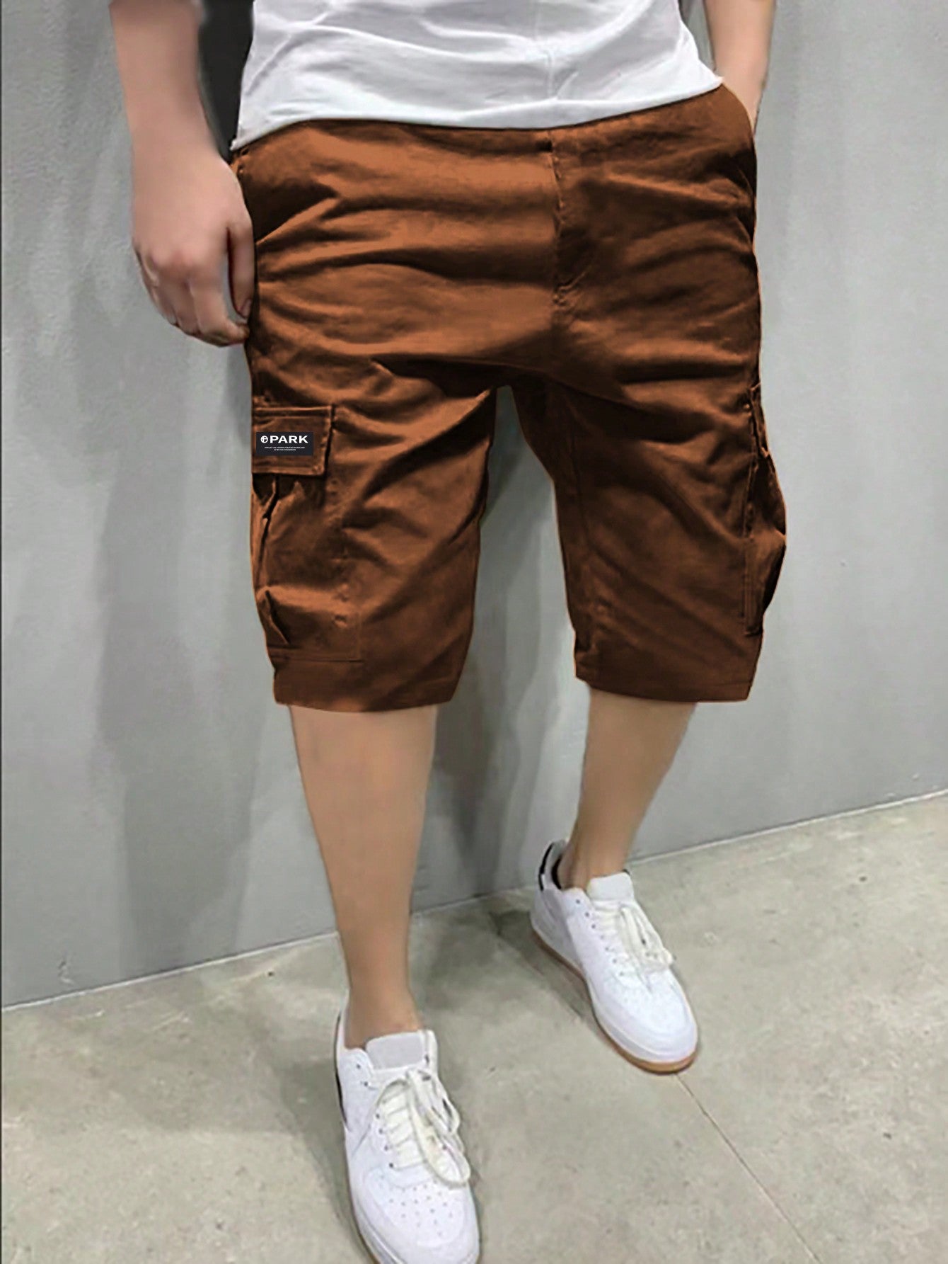 1pc Tween Boy Casual Sports Outdoor Pocket Shorts With Trendy Woven Label, Spring/Summer/Autumn