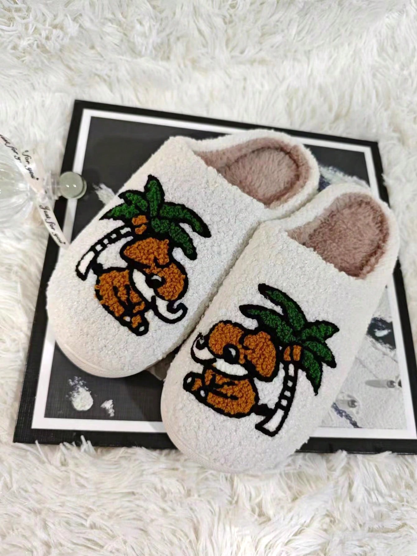 Cartoon Animal Home Slippers With Thickened Plush Lining, Winter Warm Indoor Non-Slip Slippers