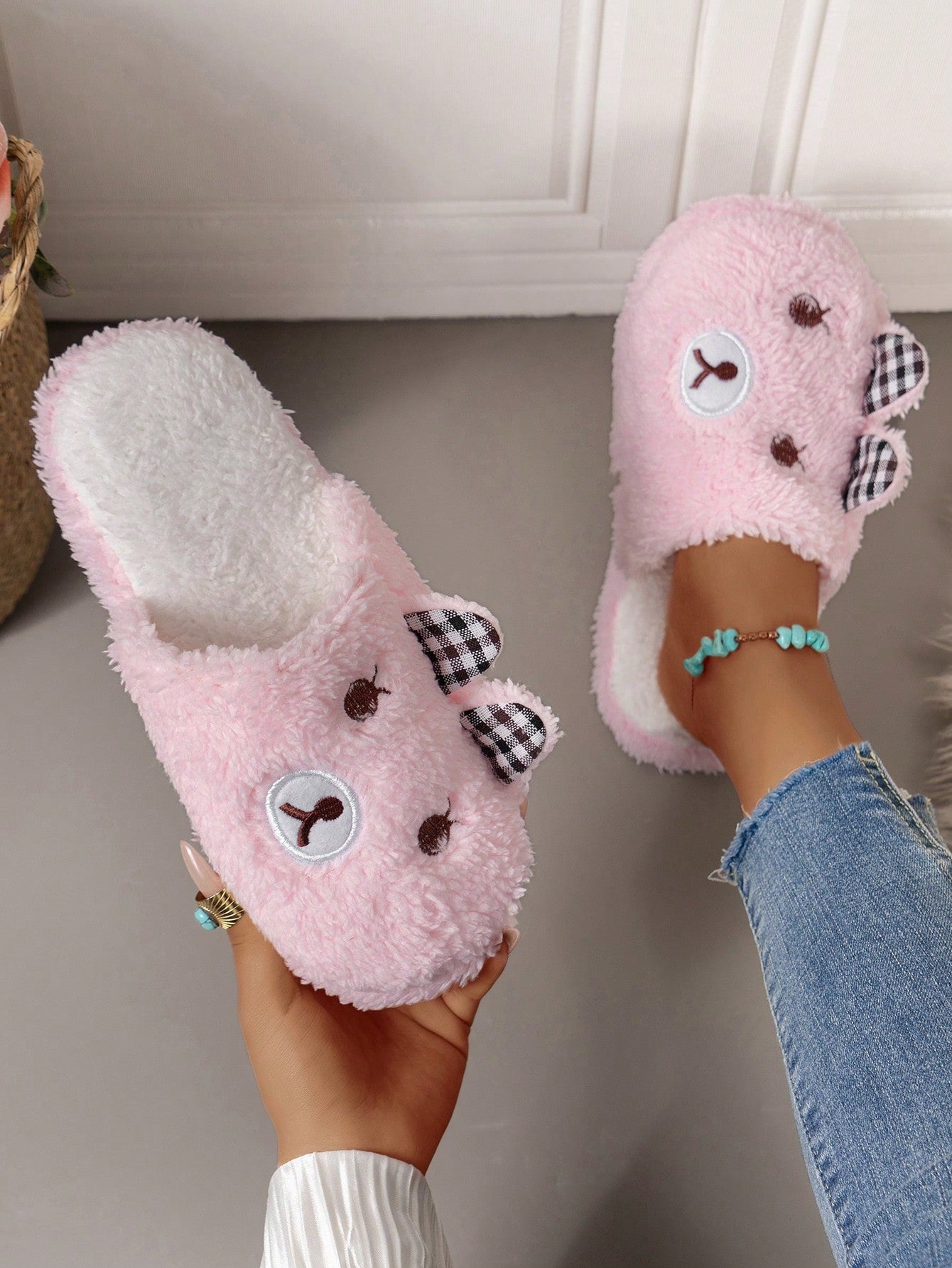 Women's Animal Themed Cartoon Design Fun Slippers, Warm Plush, Comfortable, Noiseless Home Slippers