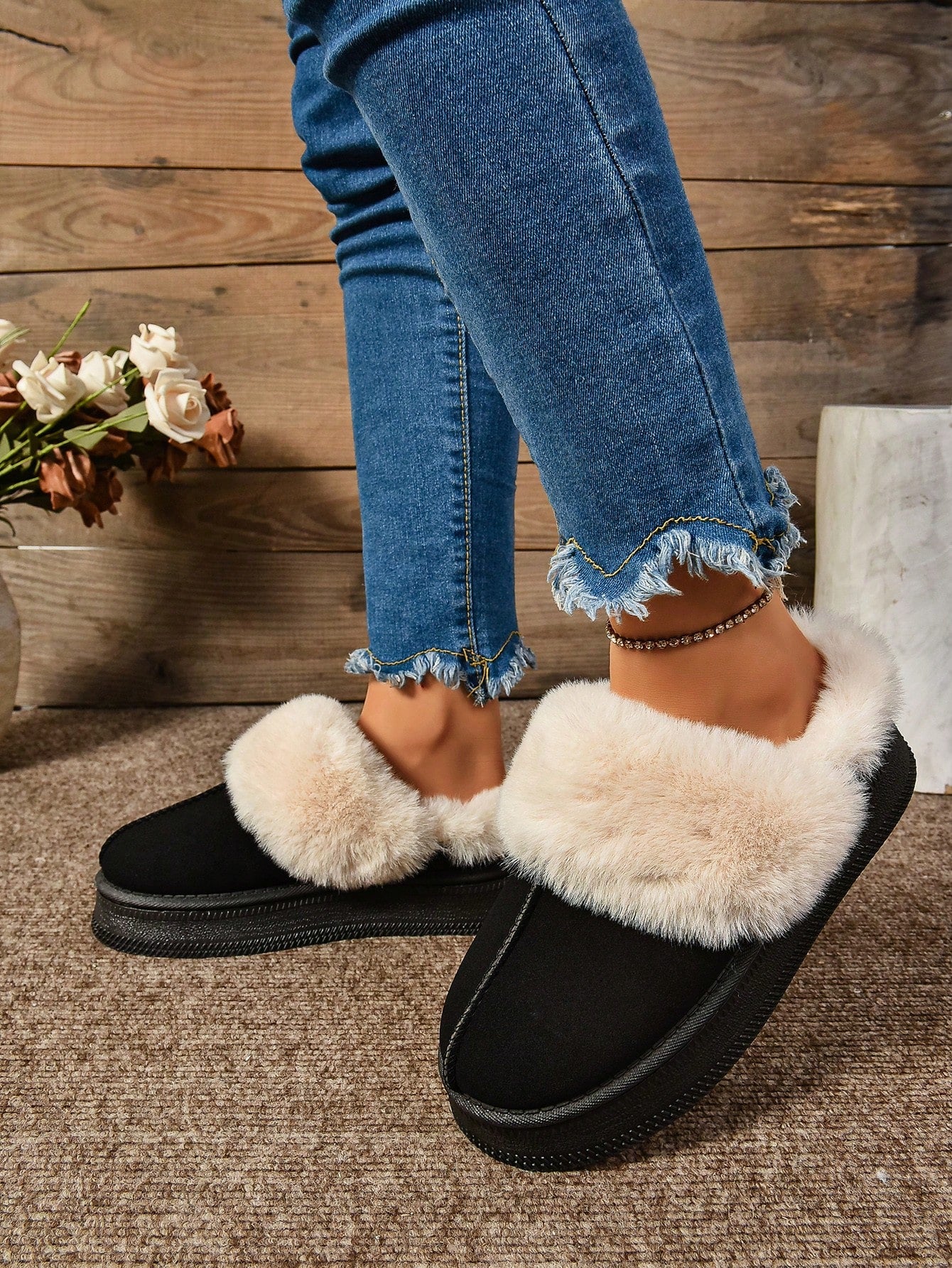 Winter Thickened Fur Snow Boots, Women's Fashionable And Versatile Thick-Soled Slip-On Warm Short Boots