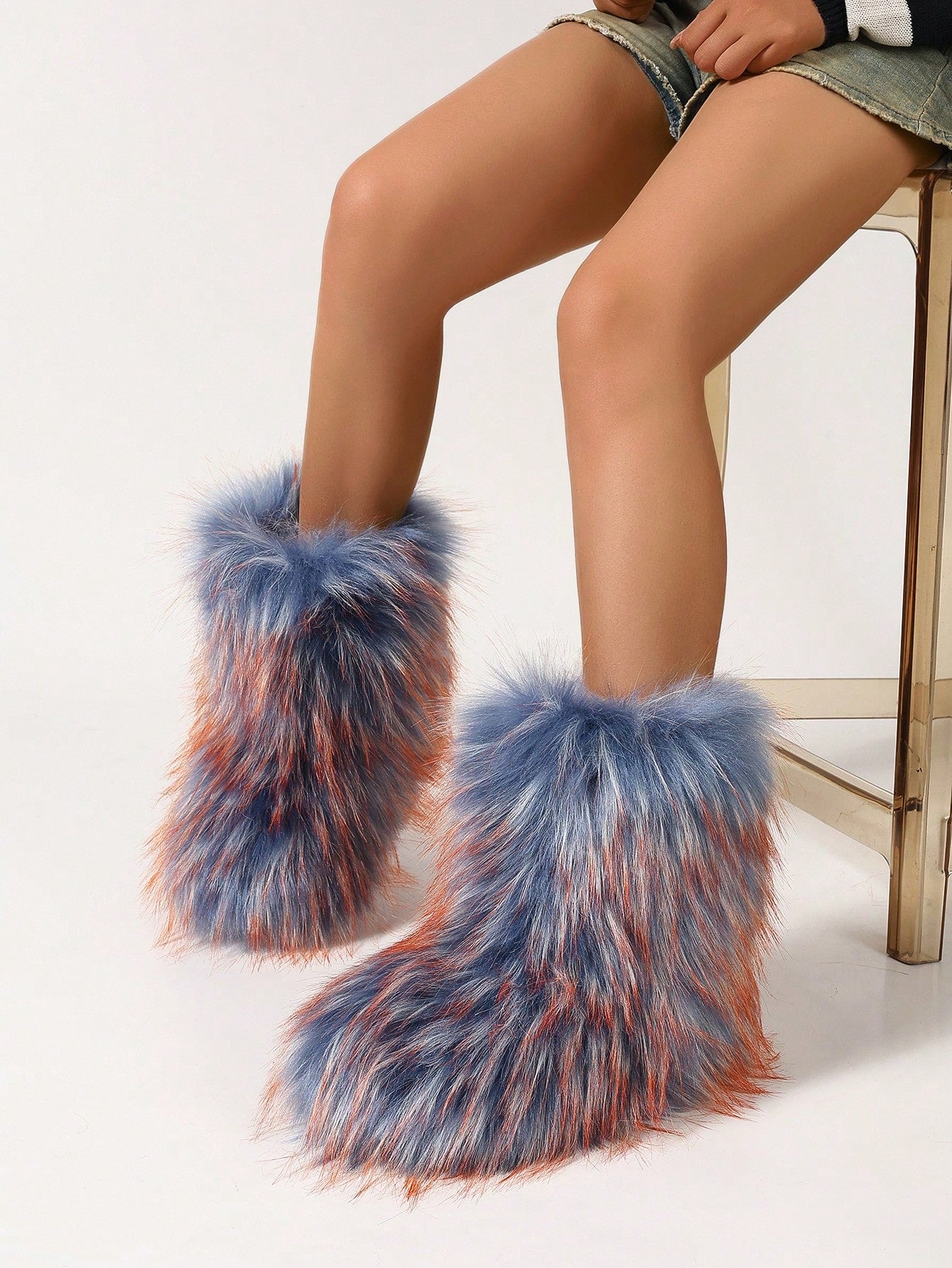 Women's Faux Fur Fluffy Boots, Fashionable Flat Snow Boots With Mid-Calf Length And Green Color