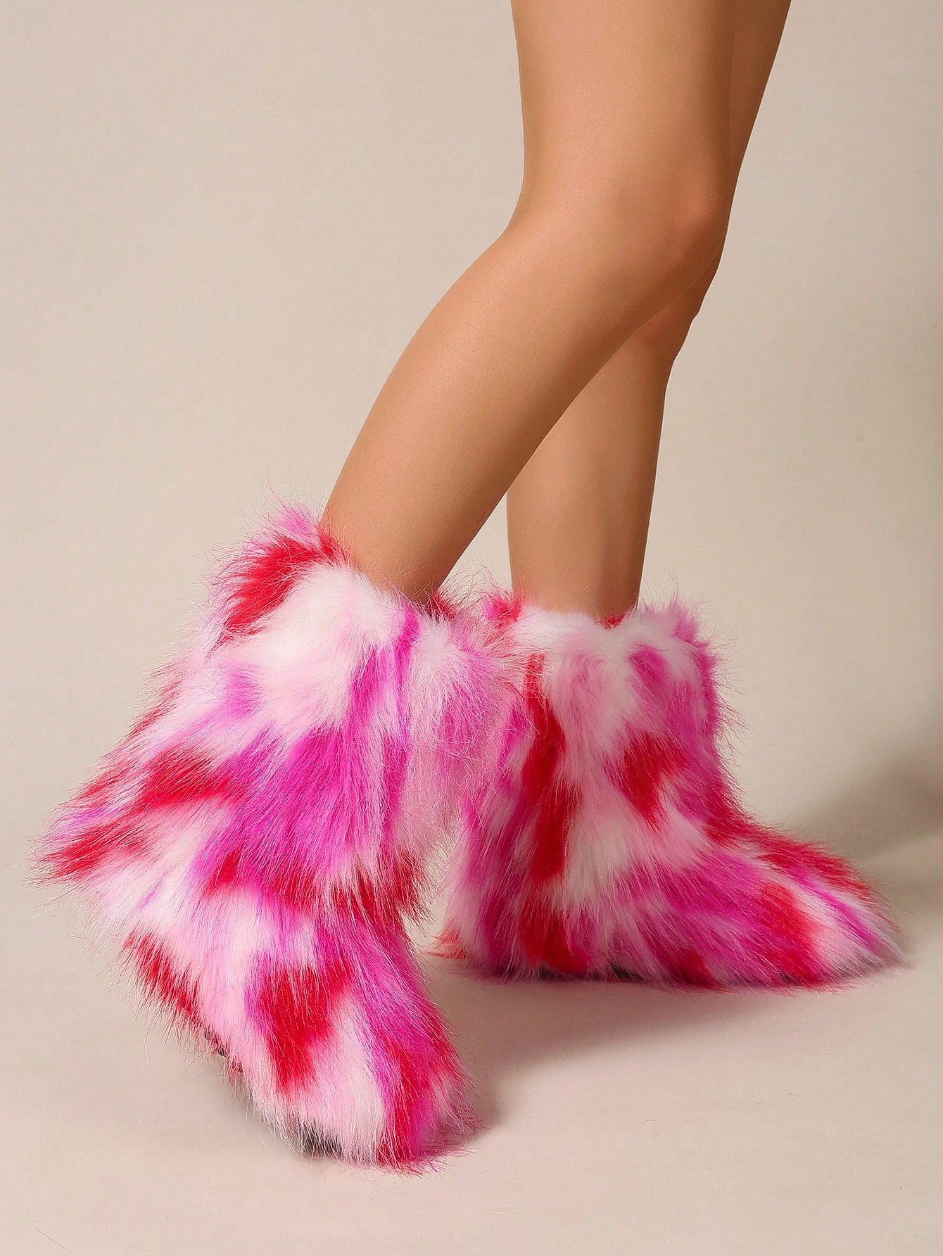 Women's Faux Fur Fluffy Boots, Fashionable Flat Snow Boots With Mid-Calf Length And Green Color