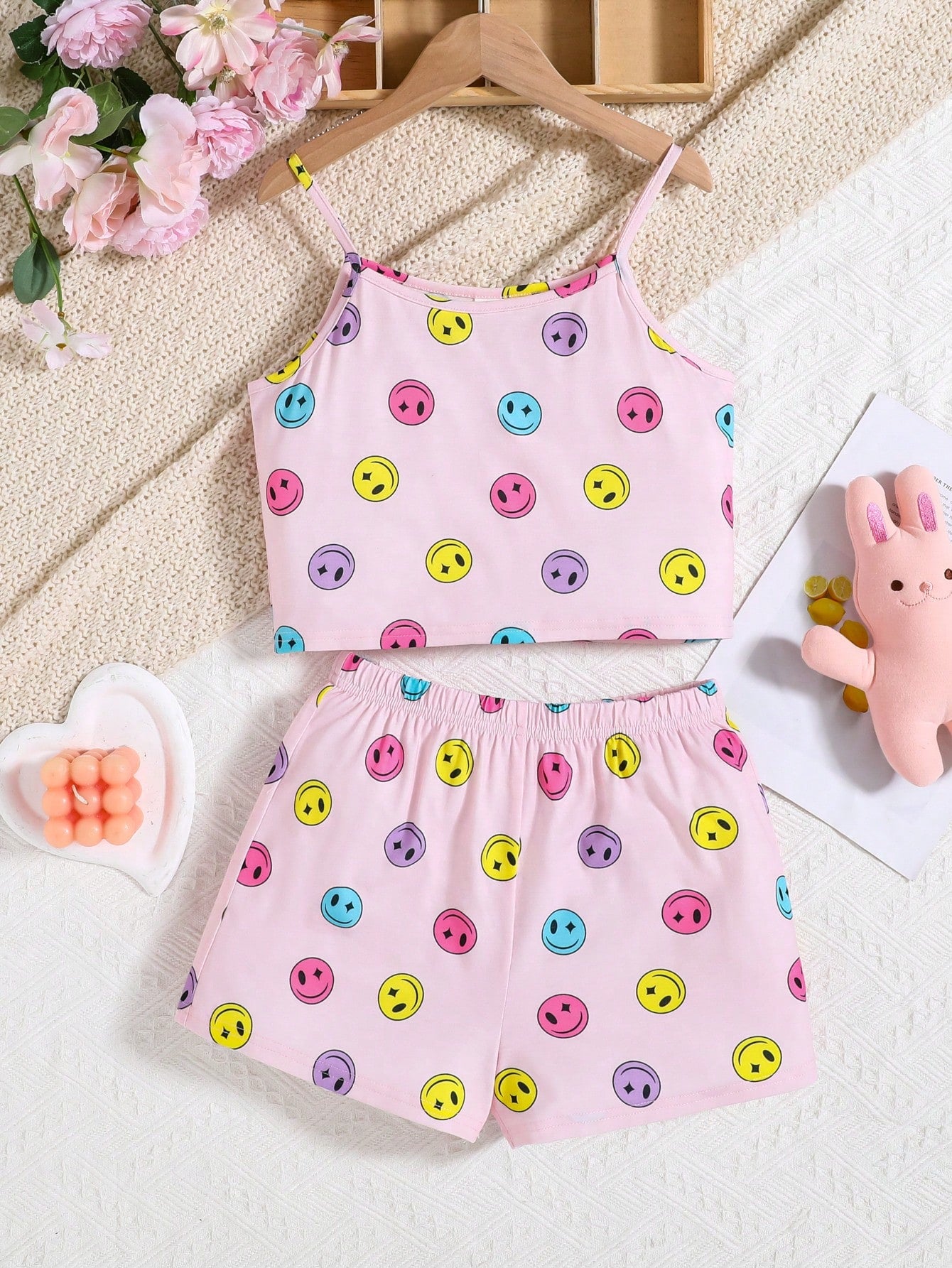 Tween Girls' Summer Cute Smiling Face Pattern Knitted Flame Retardant Pajamas Set With Tank Top And Shorts