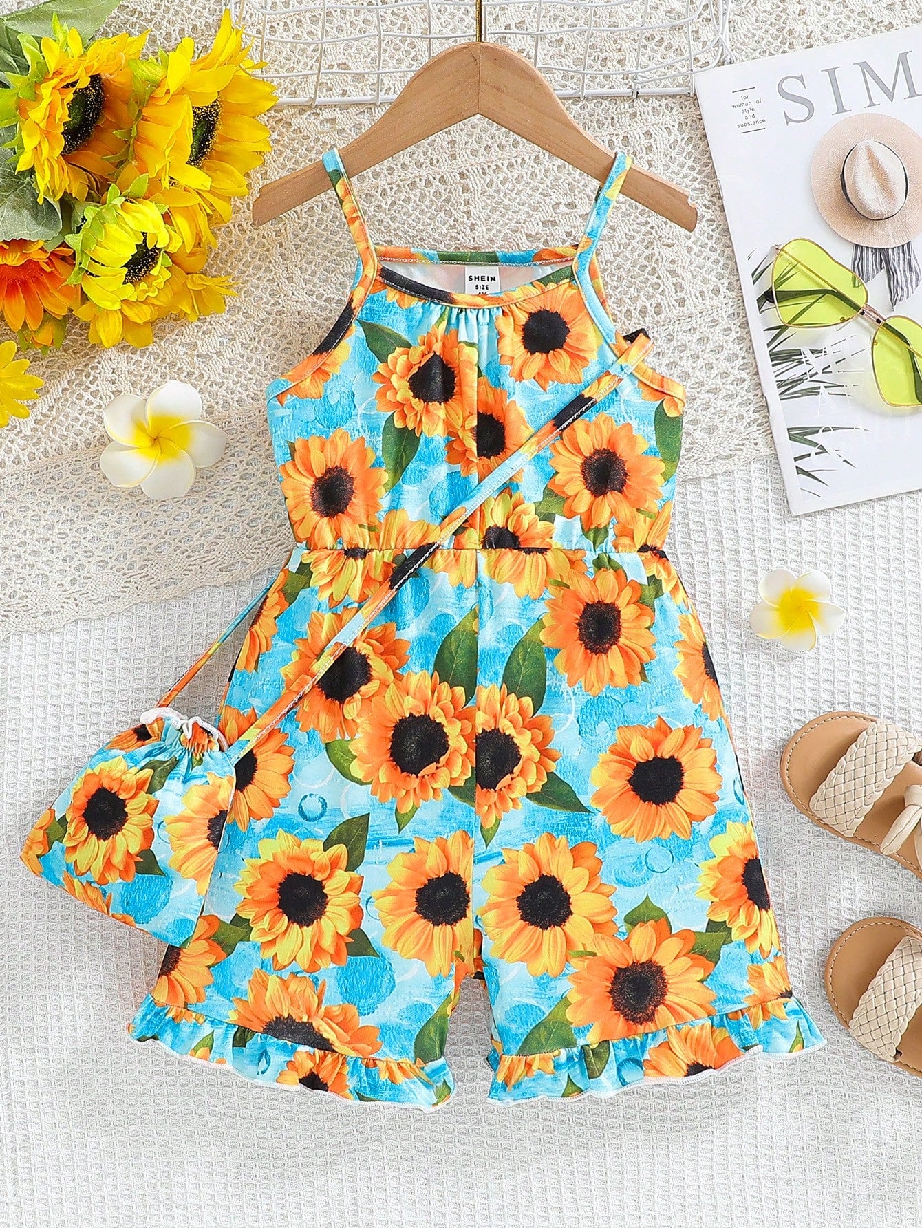 Young Girl New Heart Printed Sleeveless Jumpsuit With Elastic Waist And Spaghetti Straps