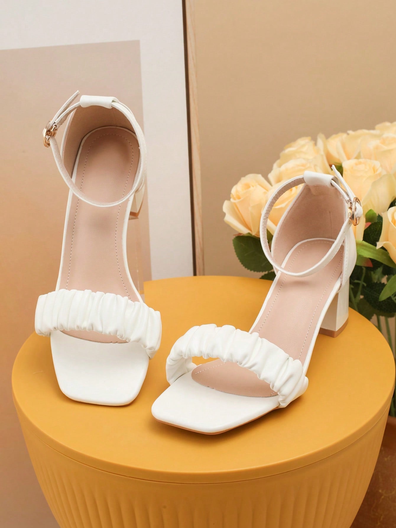 Fashionable Teenagers' Dance Party High Heel Sandals, Versatile Style