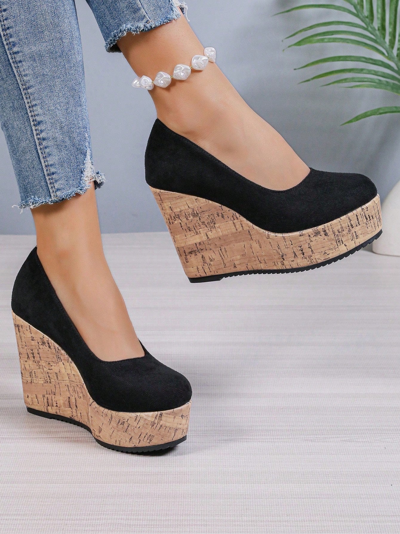 Women's Chinese Embroidery One-Strap Buckle Wedge Heeled Shoes, Versatile Shallow Mouth Platform Loafers, Designer Comfortable Waterproof Wedges, With 10cm Thick Heel