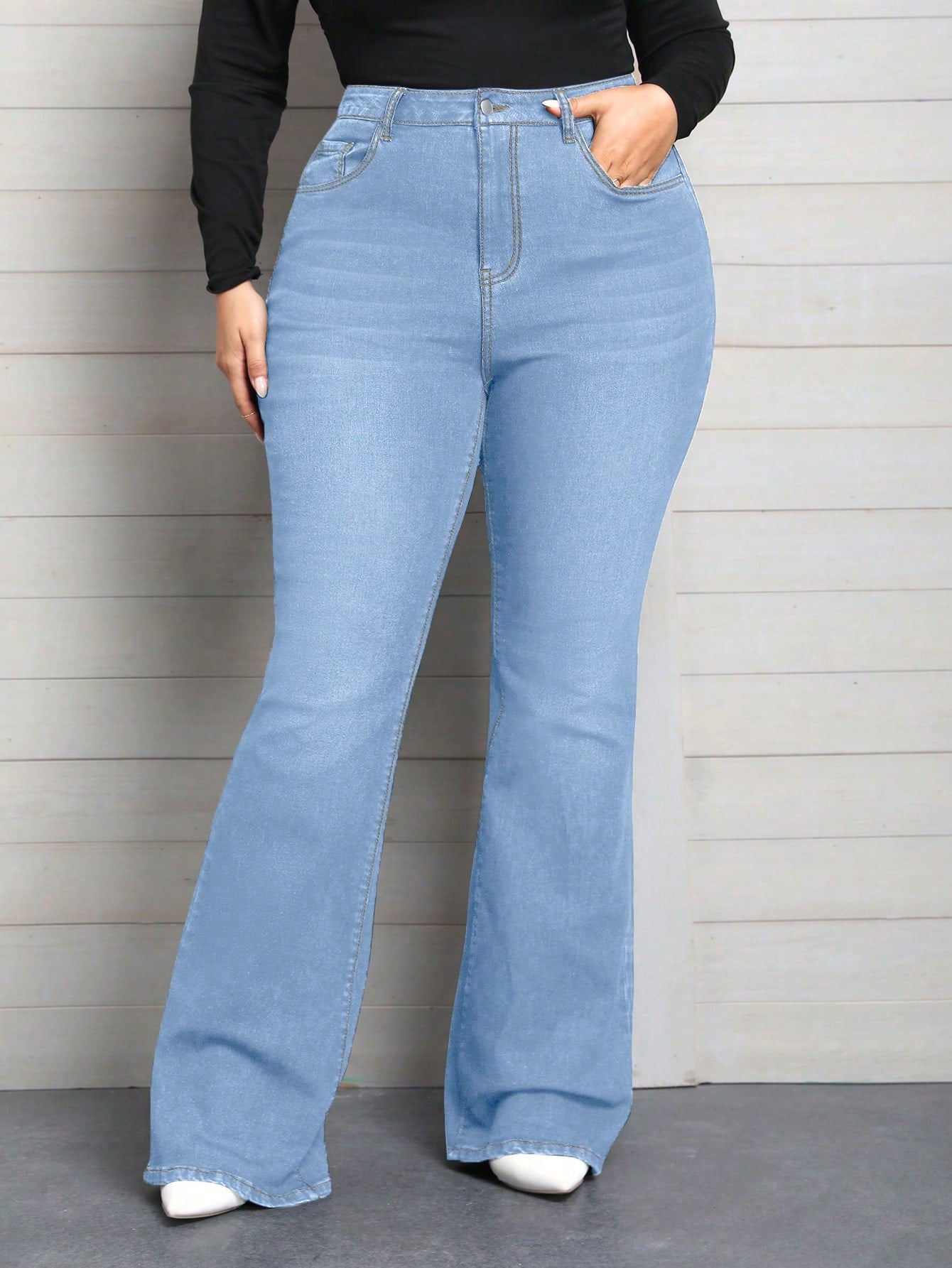 Plus Size Women's Elastic Bell Bottom Jeans