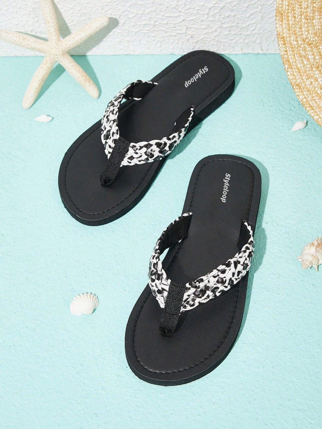 Styleloop Women'S Flat Herringbone Flip Flops  Boho Feels Vintage Cottagecore Frenchy Shoes Halloween