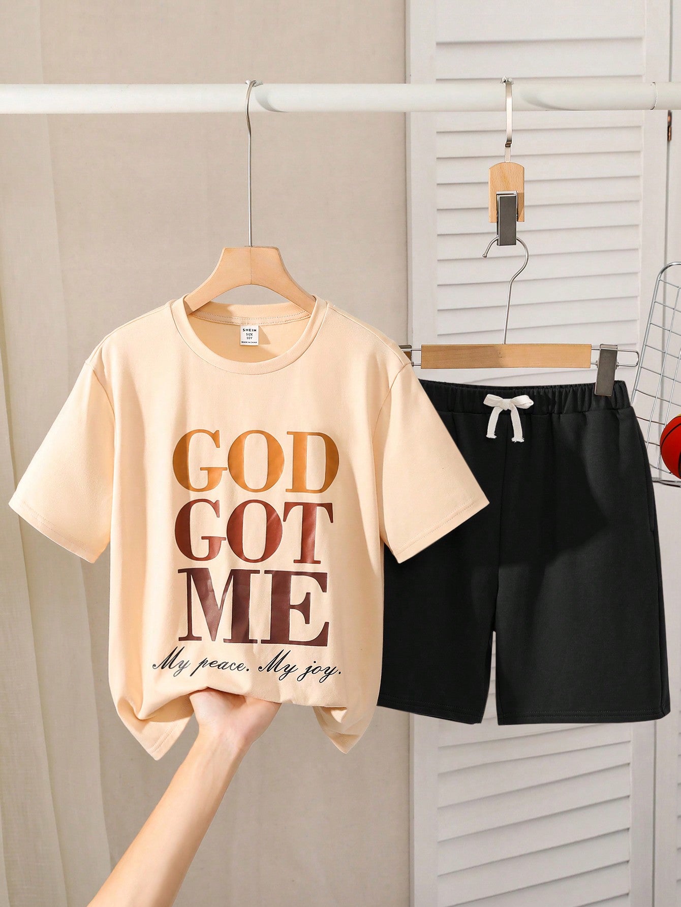 Tween Boy Casual Lettering Printed Round Neck Pullover T-Shirt Side Seam Pockets Solid Color Shorts Knitted Two-Piece Set