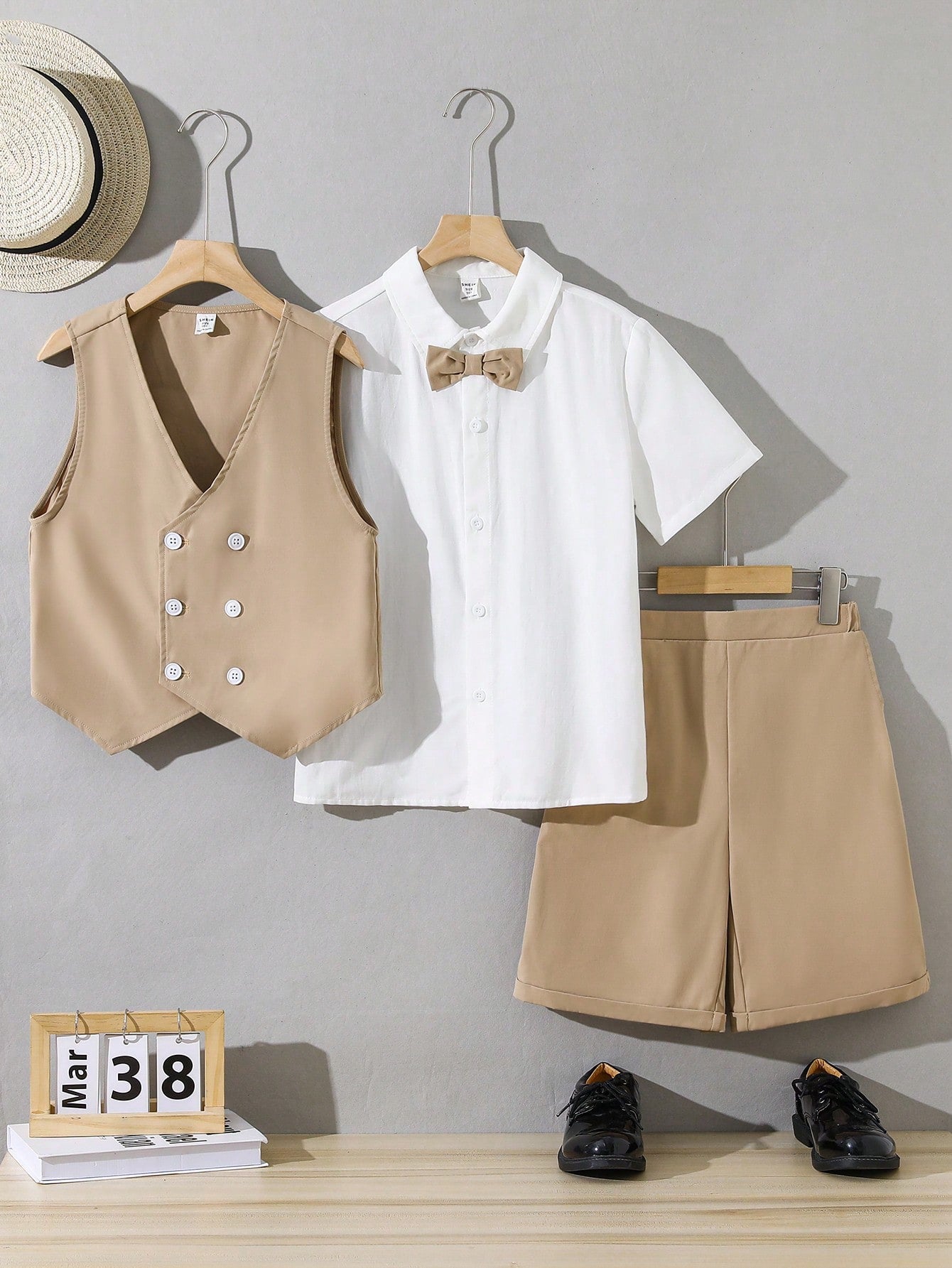 Tween Boys Fitted Gorgeous Woven Lapel Shirt, Double-Breasted Vest, Shorts, Gentleman's Three-Piece Set