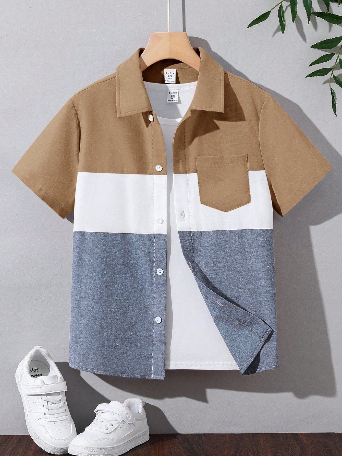 Tween Boy Loose Fit Casual Colorblock Short Sleeve Button-Down Collared Shirt