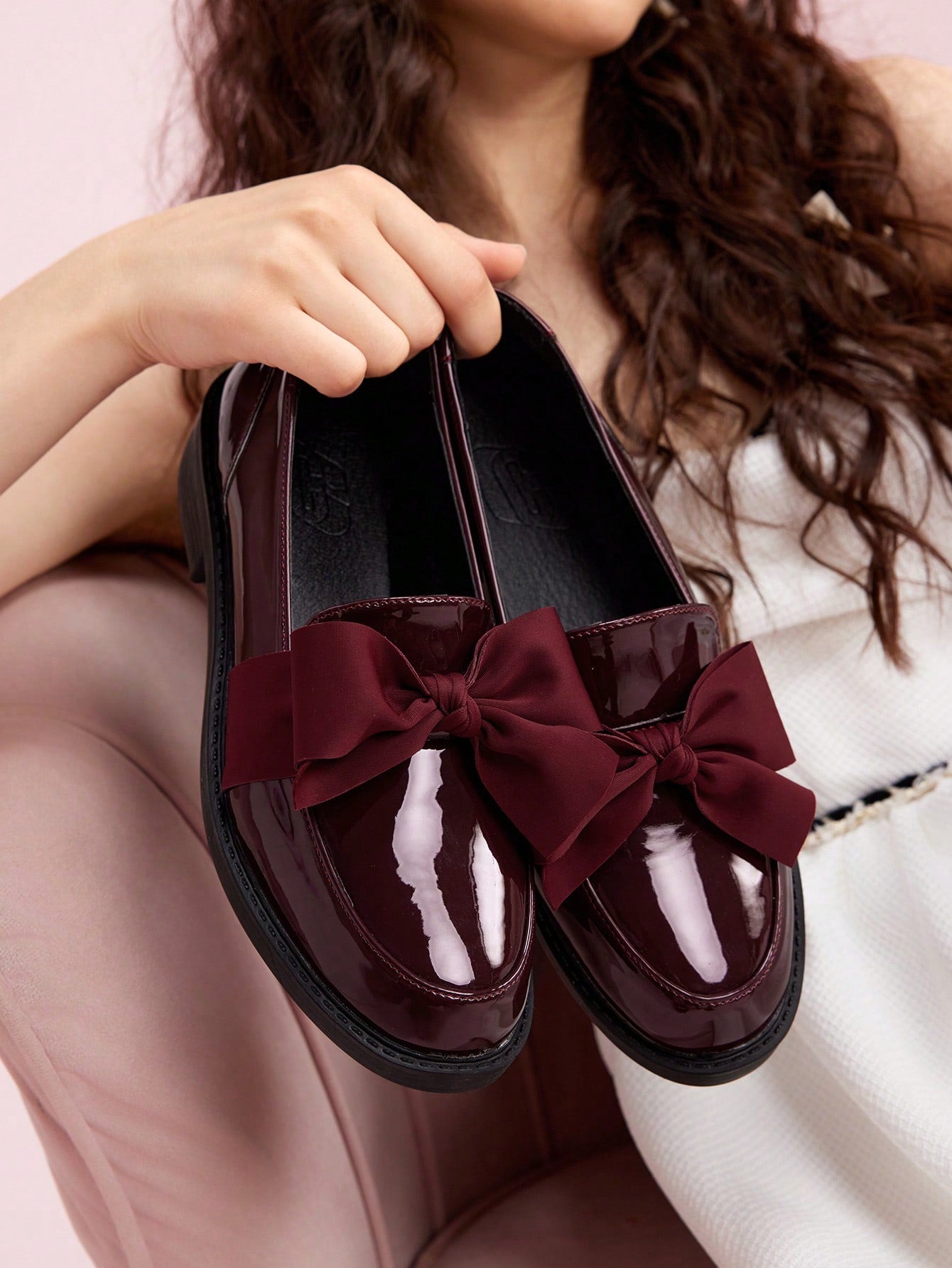 Woman Shoes Fashionable Burgundy Bow Flat Loafers For Spring And Summer Vacation Shoes Summer Sale