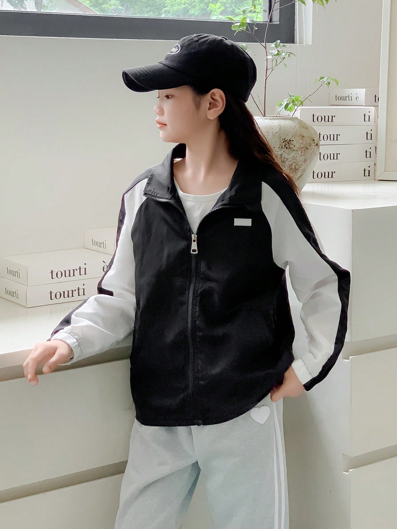 Girls' (Big) Black And White Lapel Collar Spliced Biker Style Casual Long Sleeve Jacket For Spring And Autumn