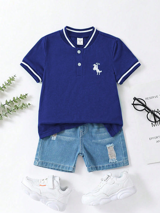 Young Boy Casual Sports College Style Short Sleeve Polo Shirt With Half Placket, Small Stand Collar & Horse Embroidered Pattern; All-Match And Comfortable, Suitable For School, Festive Gatherings And Home; Ideal For Spring And Summer