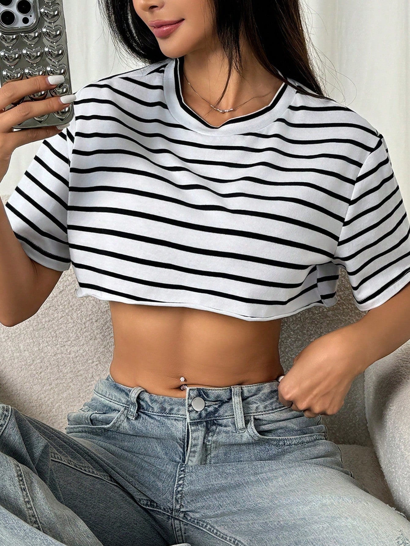 Ladies' Solid Color Cropped Casual Top For Summer