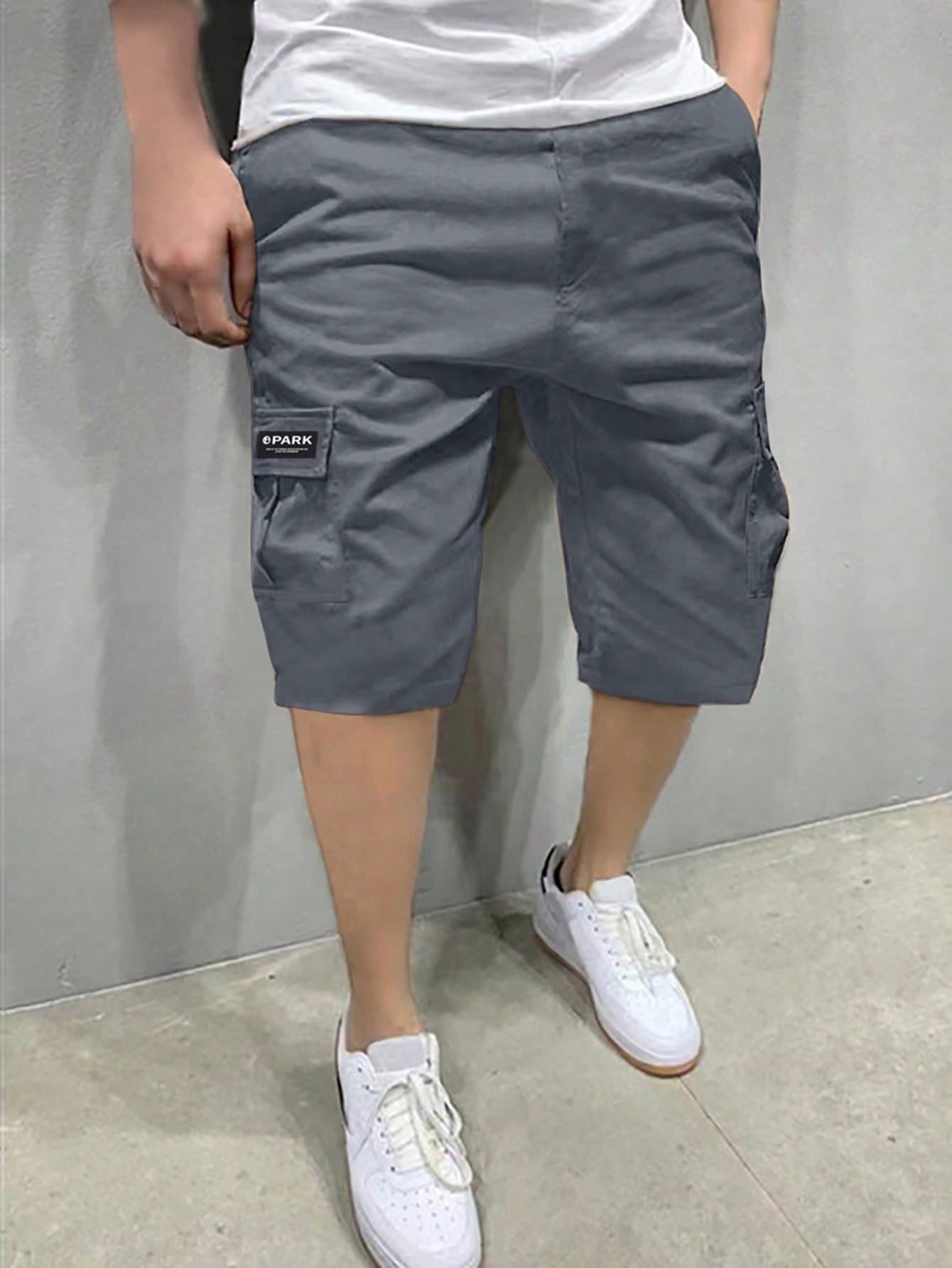 1pc Tween Boy Casual Sports Outdoor Pocket Shorts With English Patched, Spring/Summer/Autumn