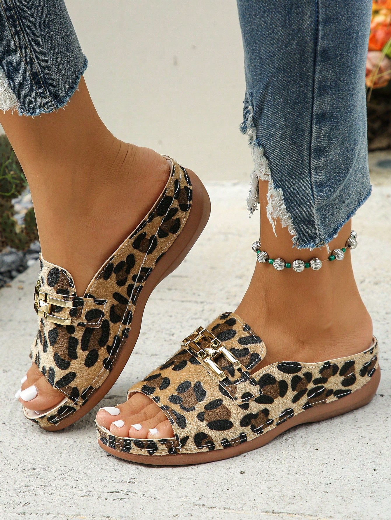 Cross-Border Trade Plus Size 36-43 Women's Summer Fashionable Casual Brown Leopard Patterned Peep Toe Wedge Sandals, Suitable For Daily Wear And Outdoor Activities, Lightweight And Comfortable, Versatile, Metal Buckle Design, Ladies' Wedge Heel Platform S